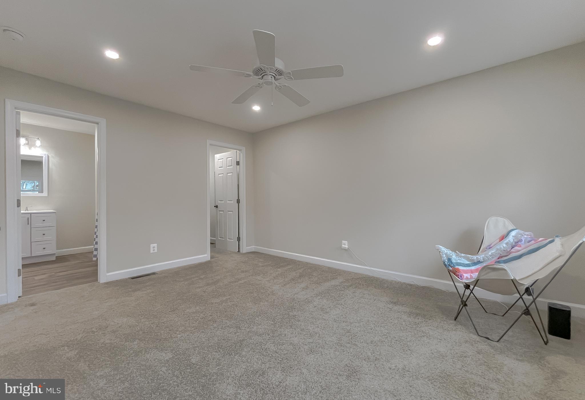 SPRING VALLEY - Residential