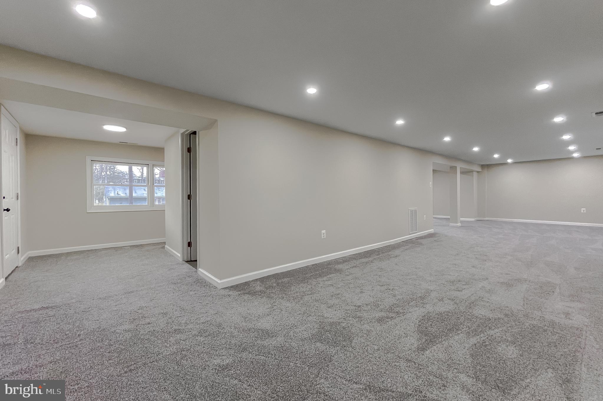 SPRING VALLEY - Residential