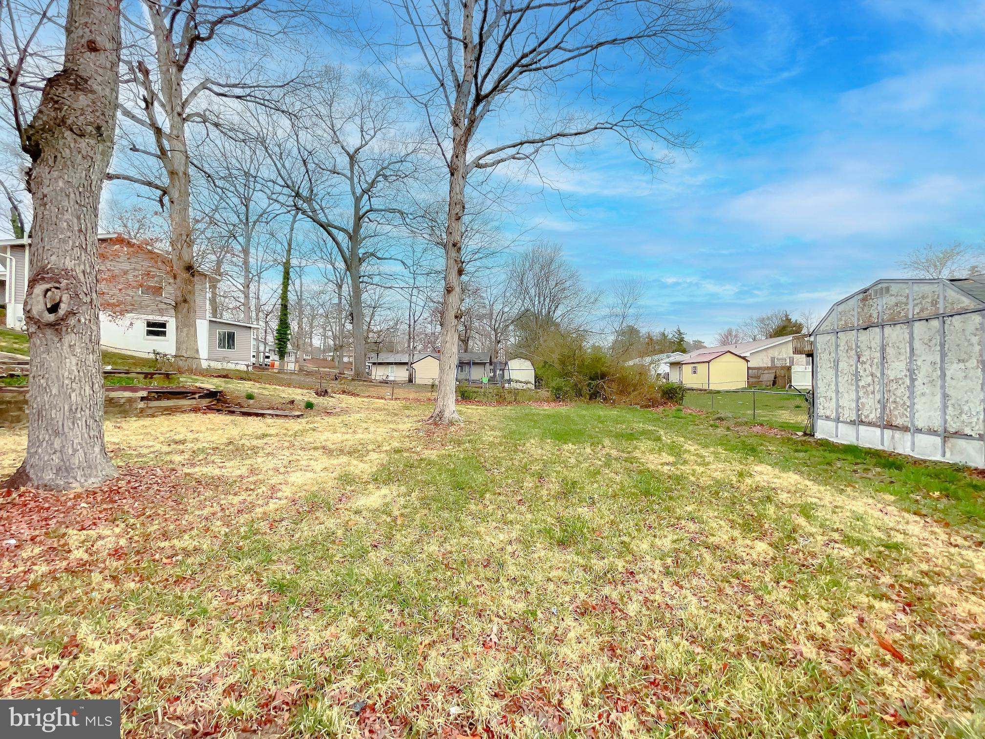 SPRING VALLEY - Residential