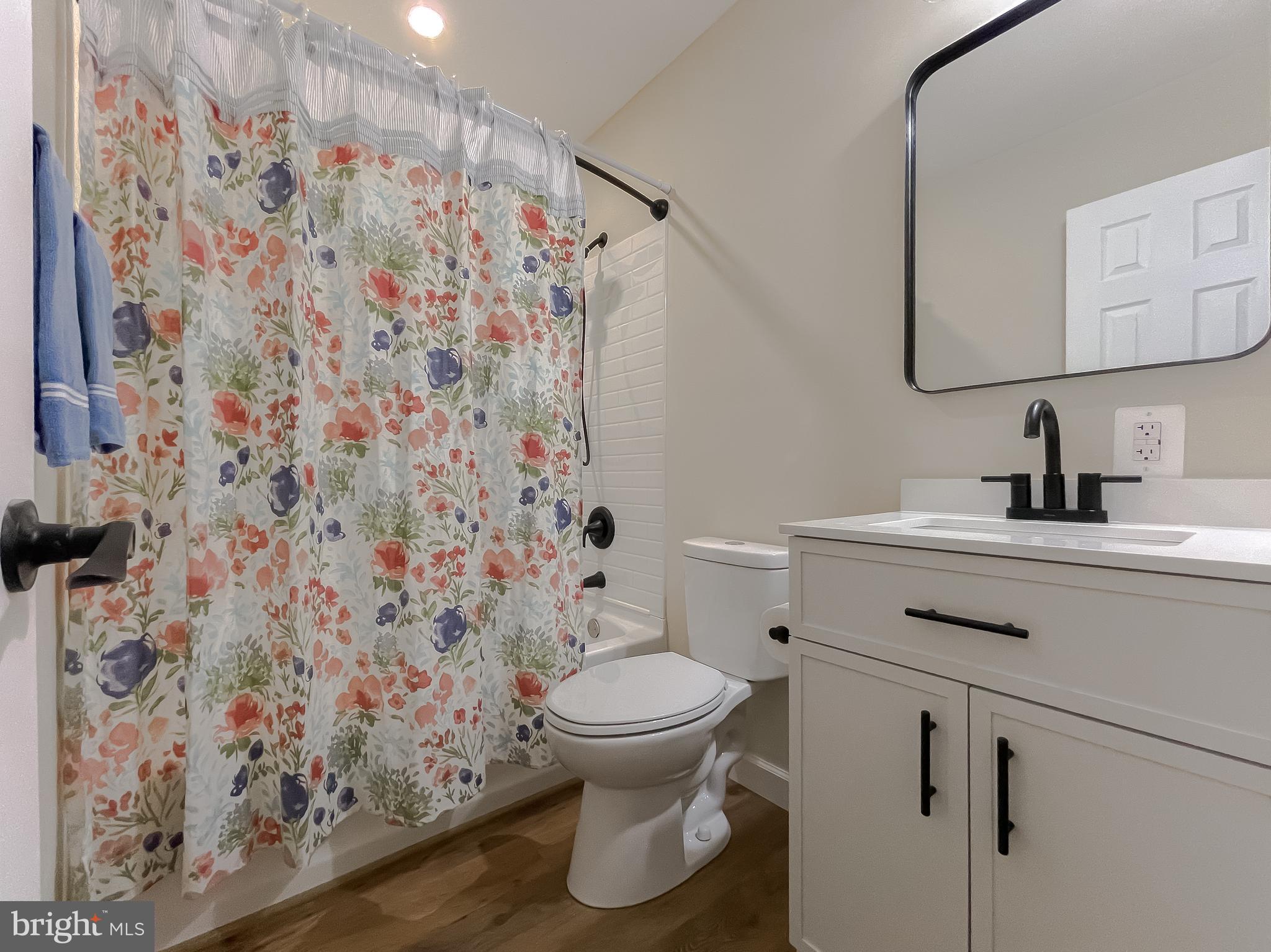 SPRING VALLEY - Residential