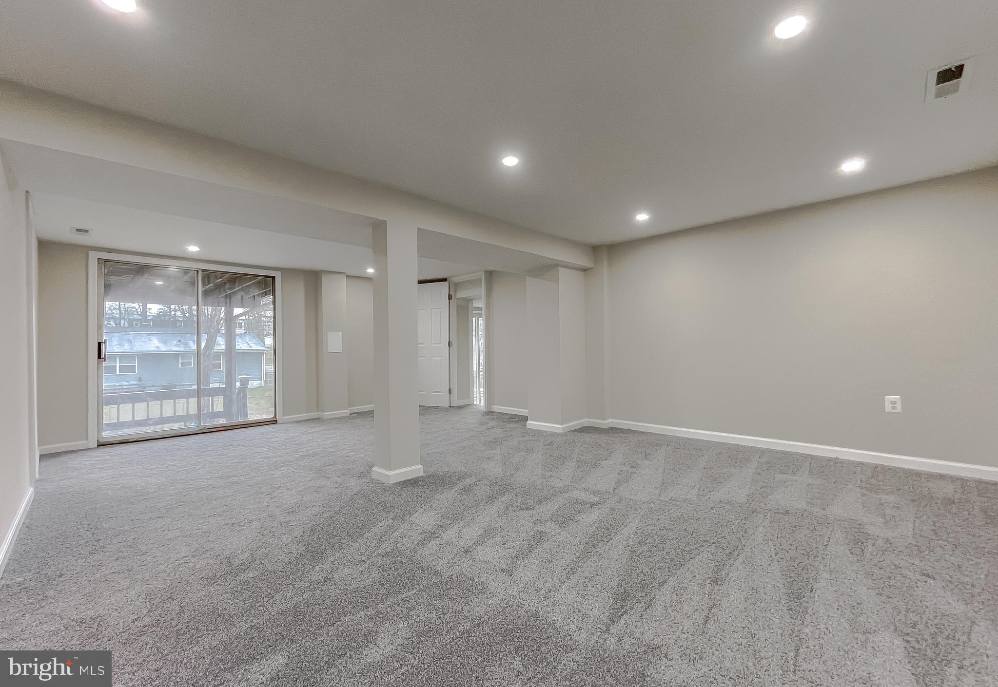 SPRING VALLEY - Residential