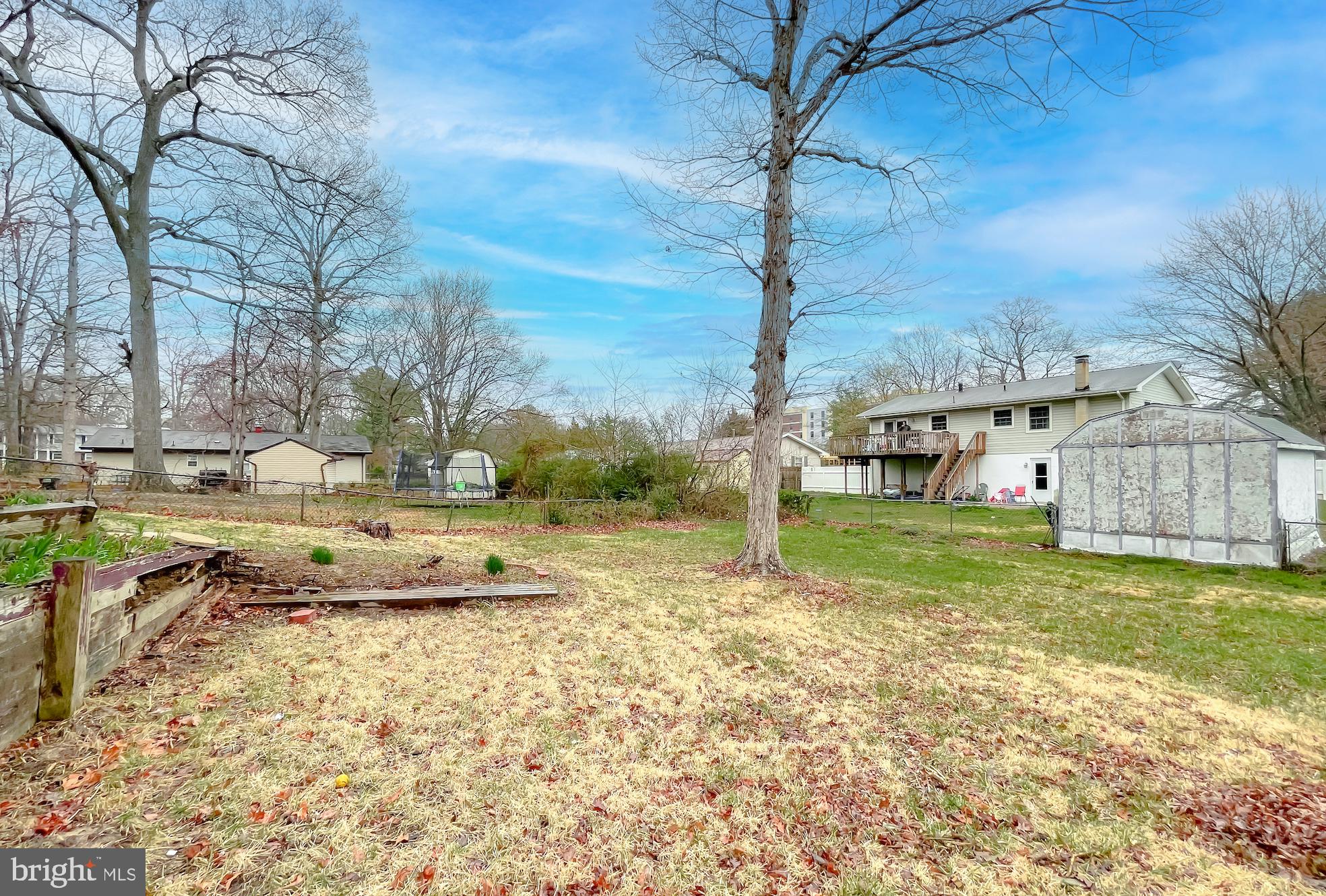 SPRING VALLEY - Residential