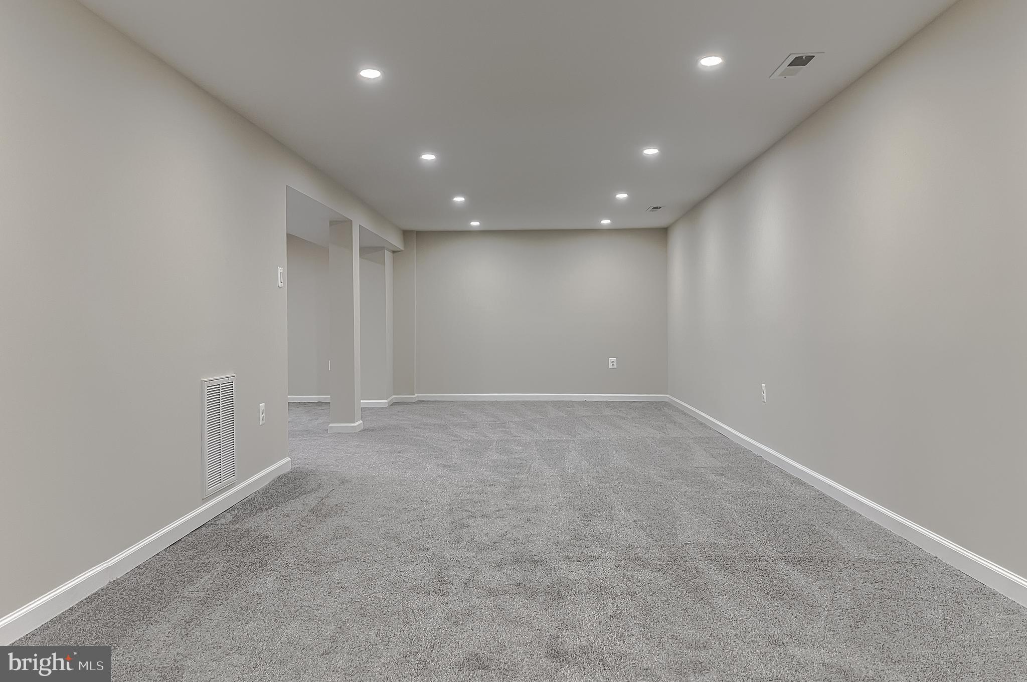 SPRING VALLEY - Residential