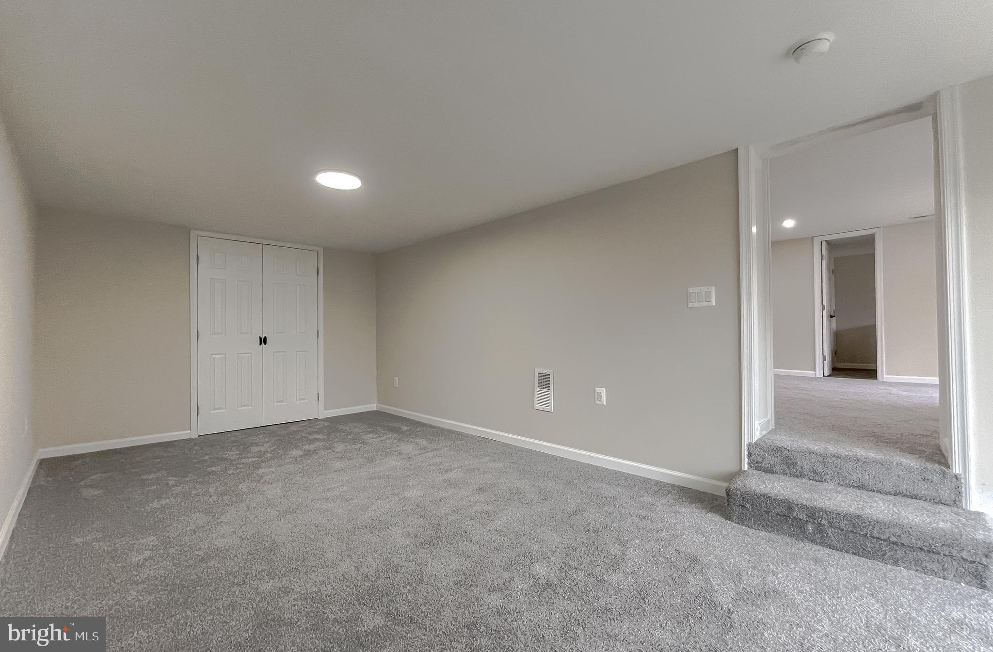 SPRING VALLEY - Residential