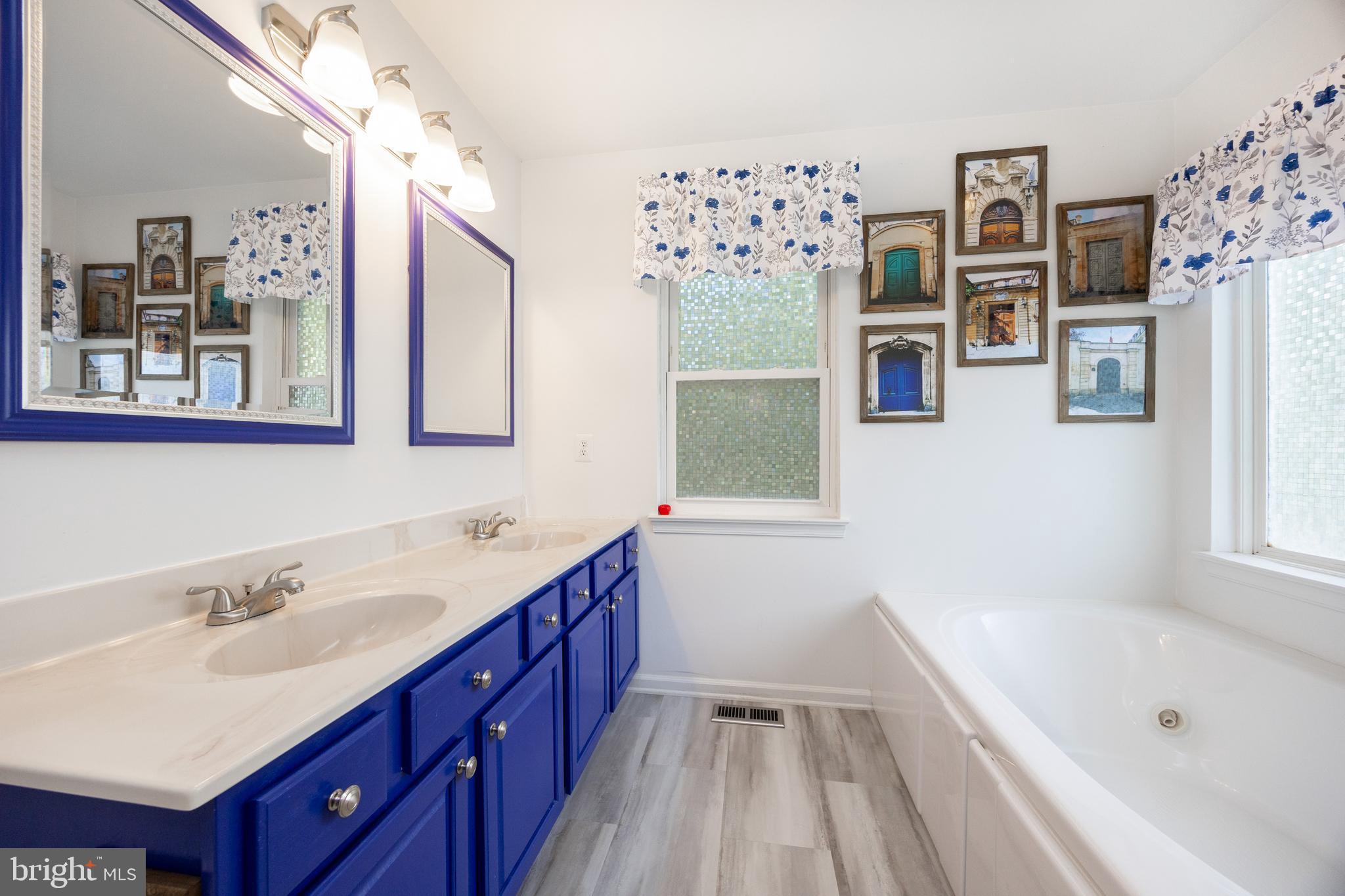 BEATTY WOODS - Residential