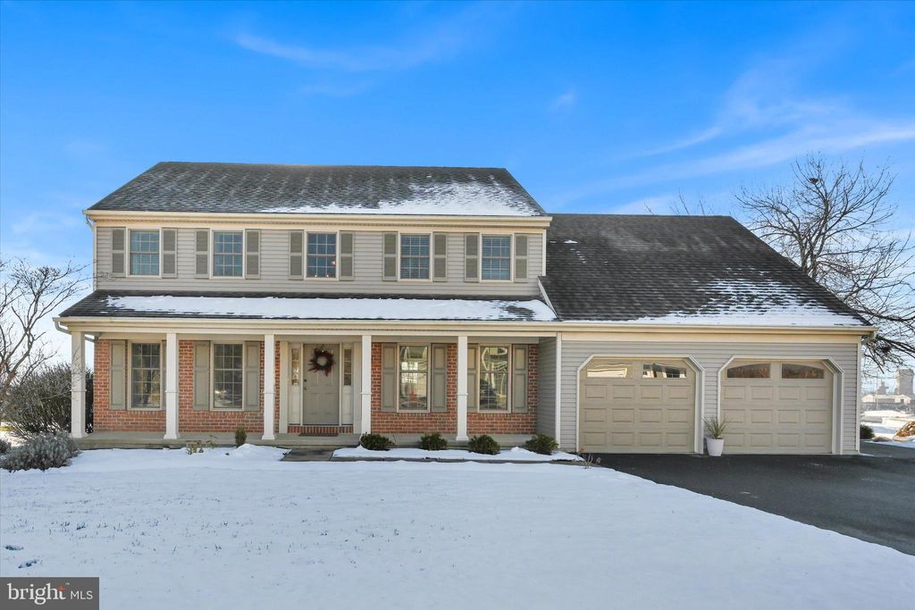 Photo of 57 Brookfield Drive, ELIZABETHTOWN, PA 17022 (MLS # PALA2080976)