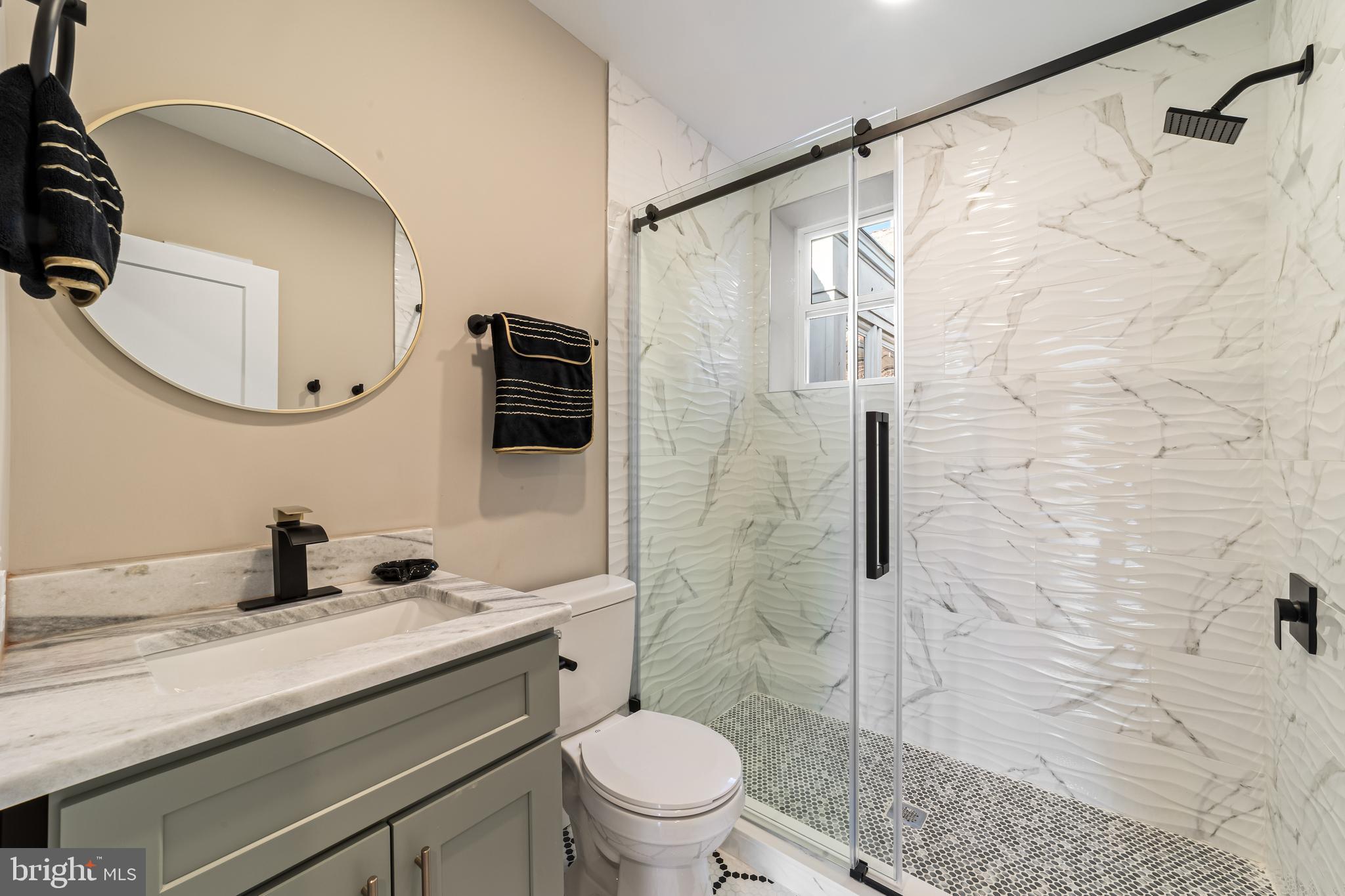 WALNUT HILL - Residential