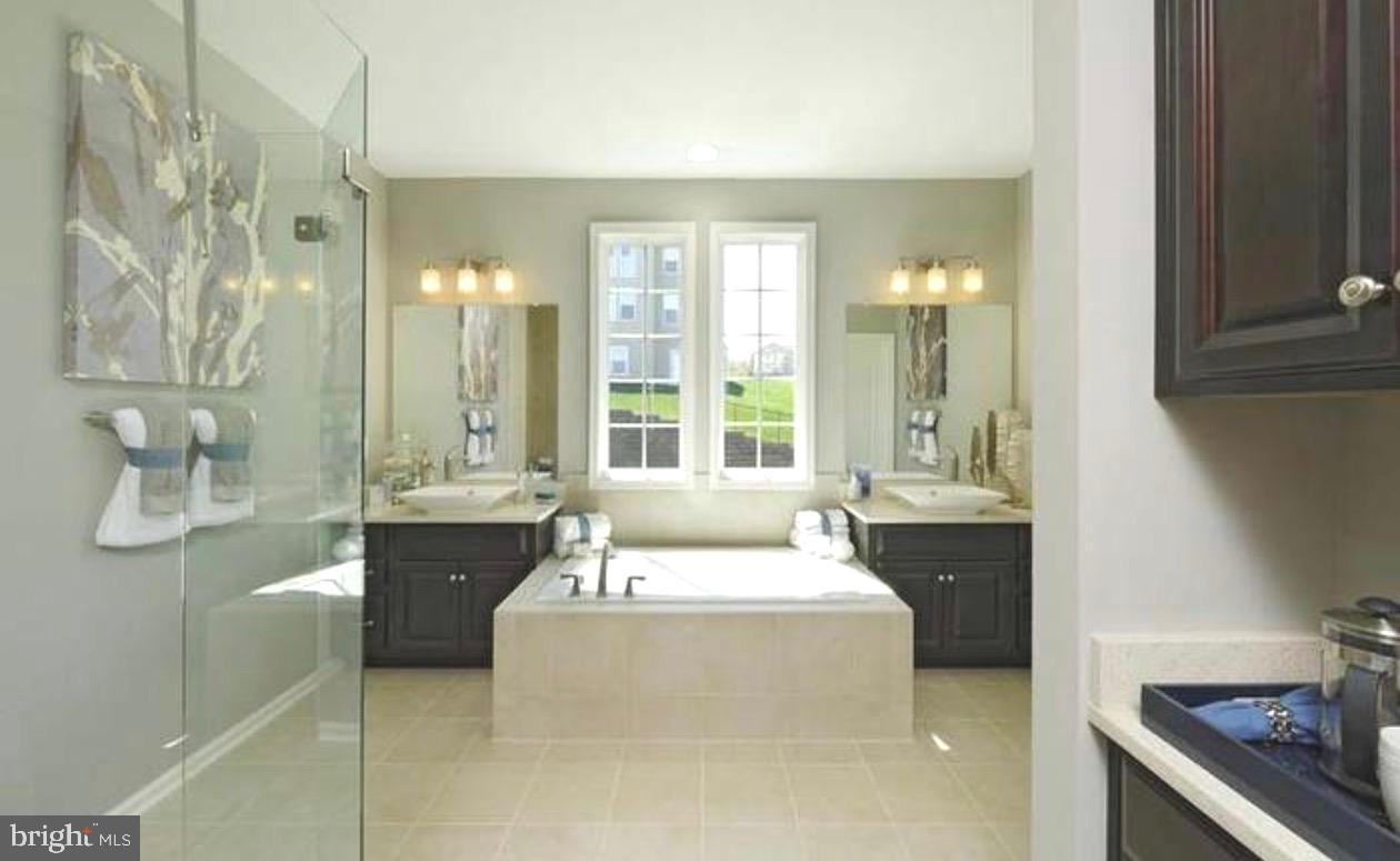 HILLS OF AQUIA - Residential