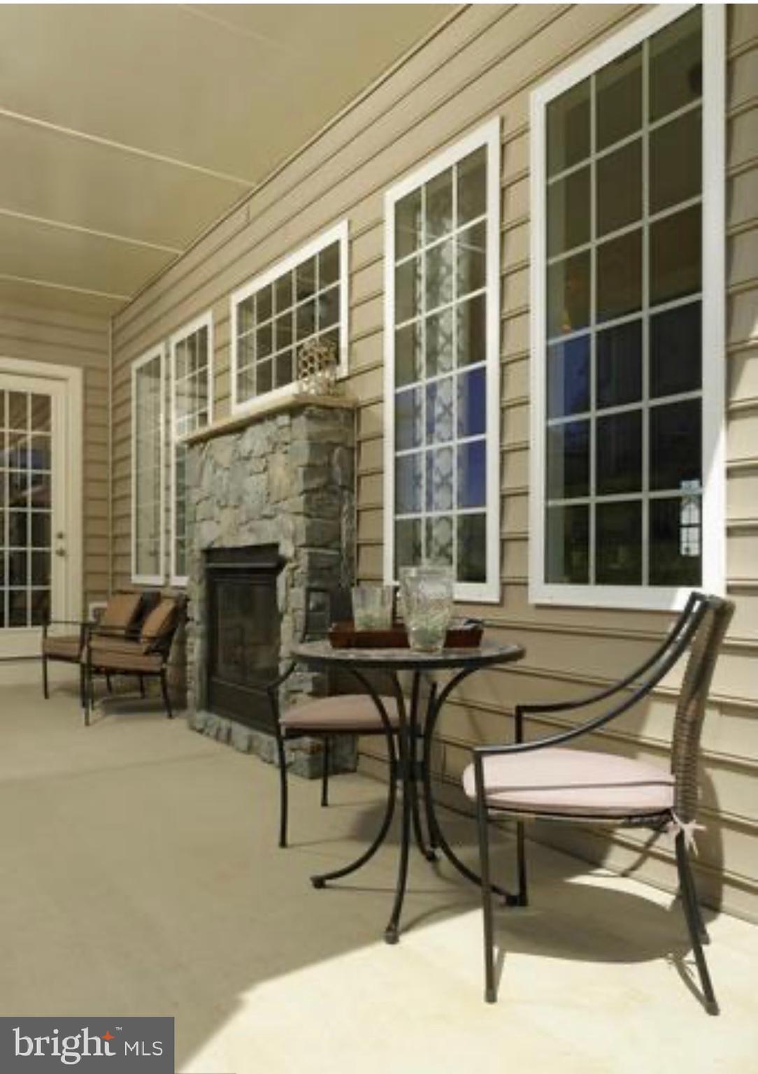 HILLS OF AQUIA - Residential
