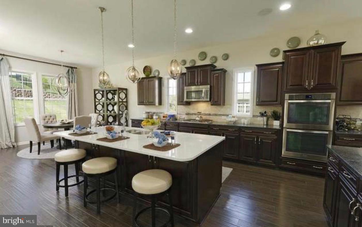 HILLS OF AQUIA - Residential