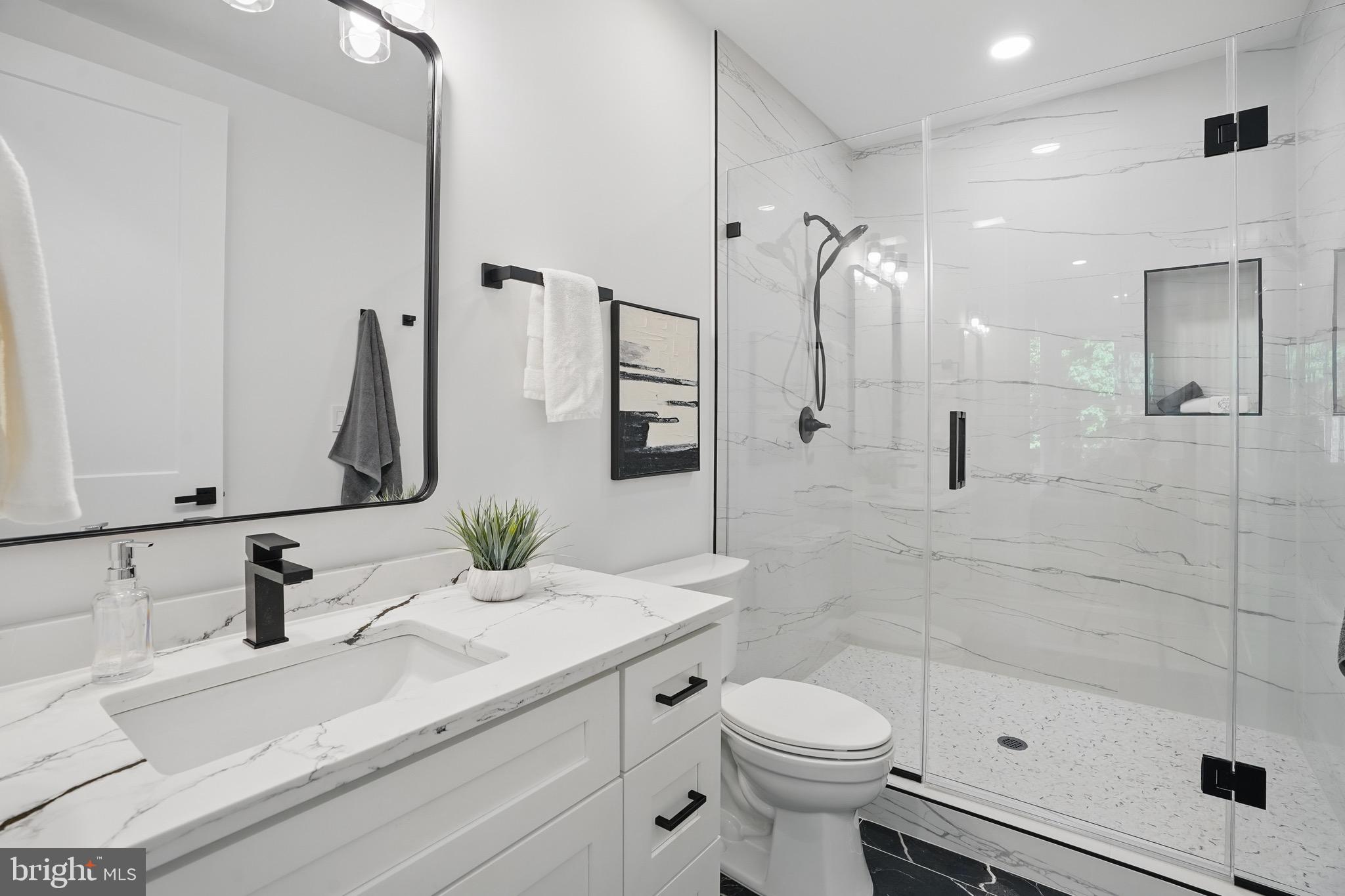 HOLLY PARK - Residential