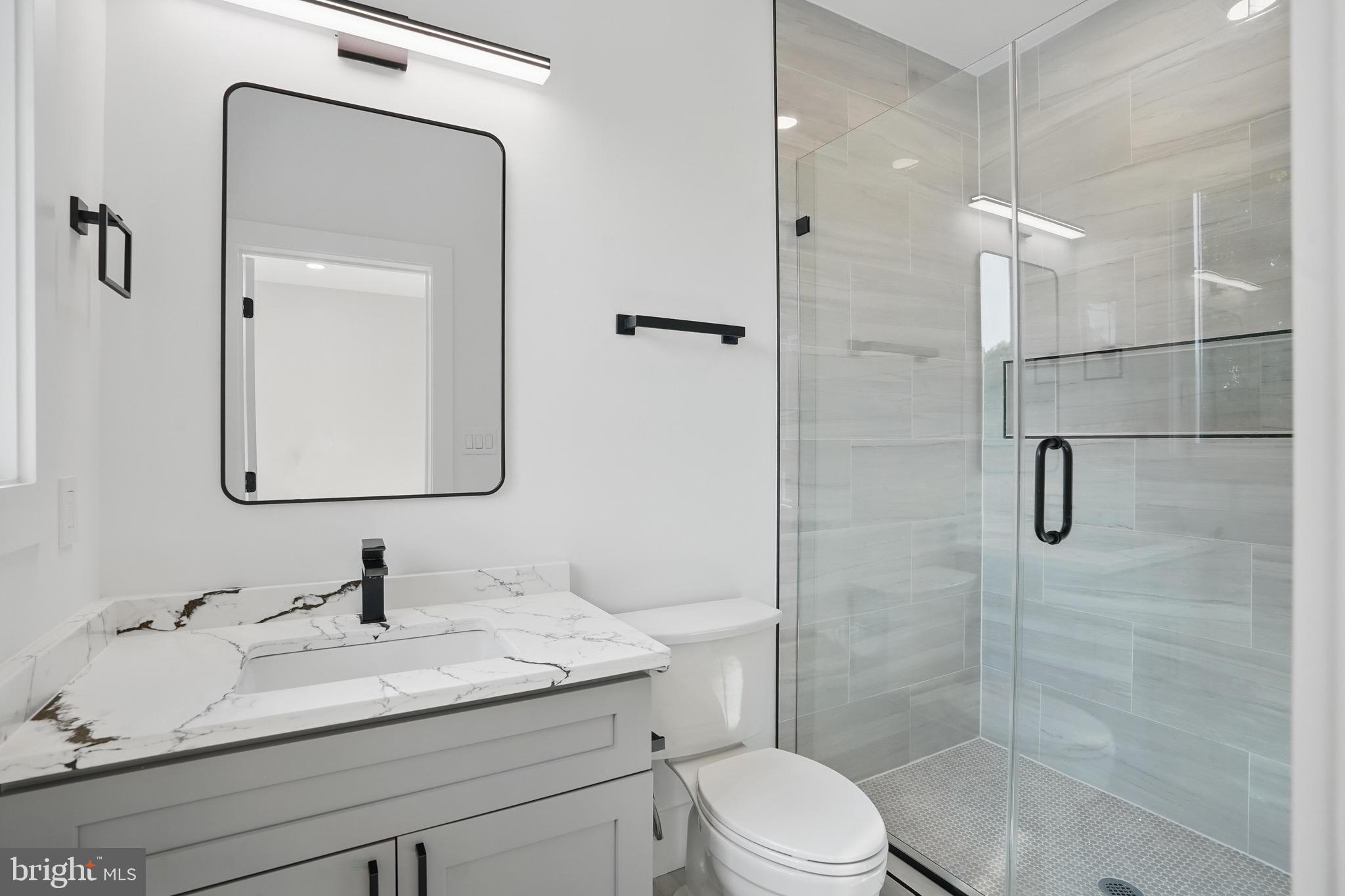 HOLLY PARK - Residential