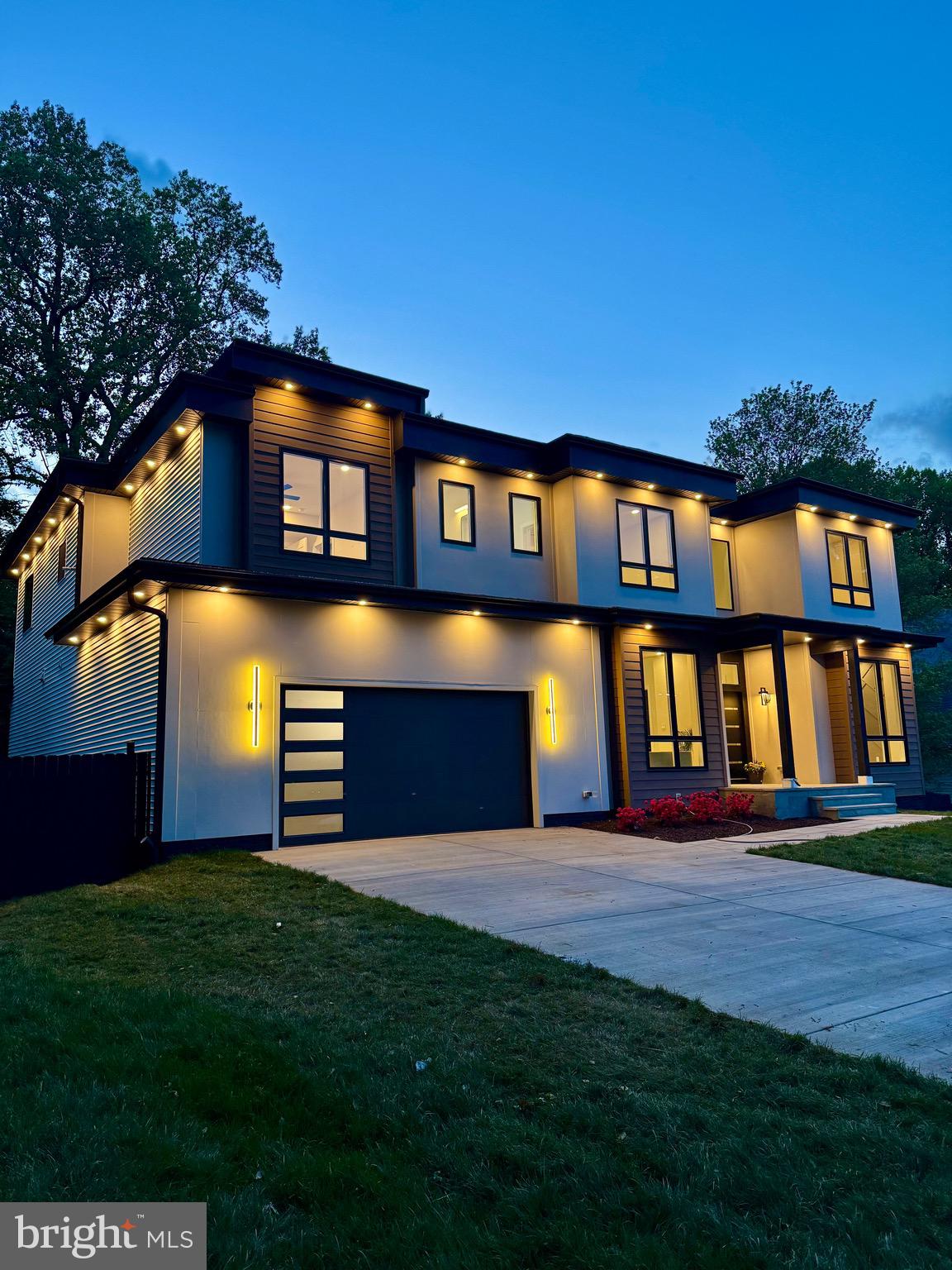 HOLLY PARK - Residential