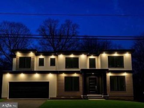 4134 MAPLE AVENUE FAIRFAX VA 22032