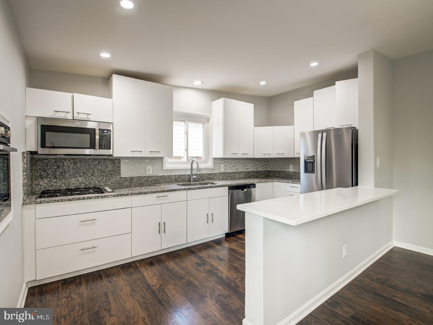 TWINBROOK FOREST - Residential