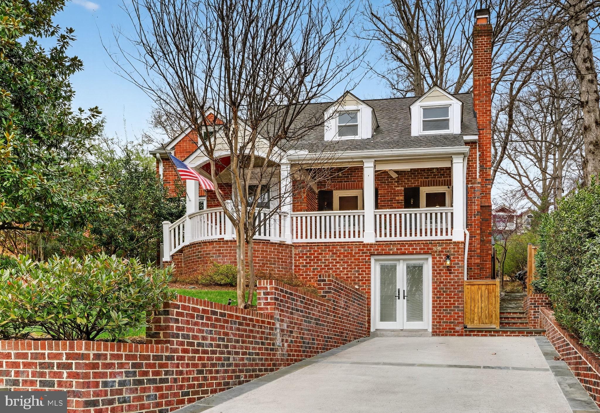 BEVERLEY HILLS - Residential