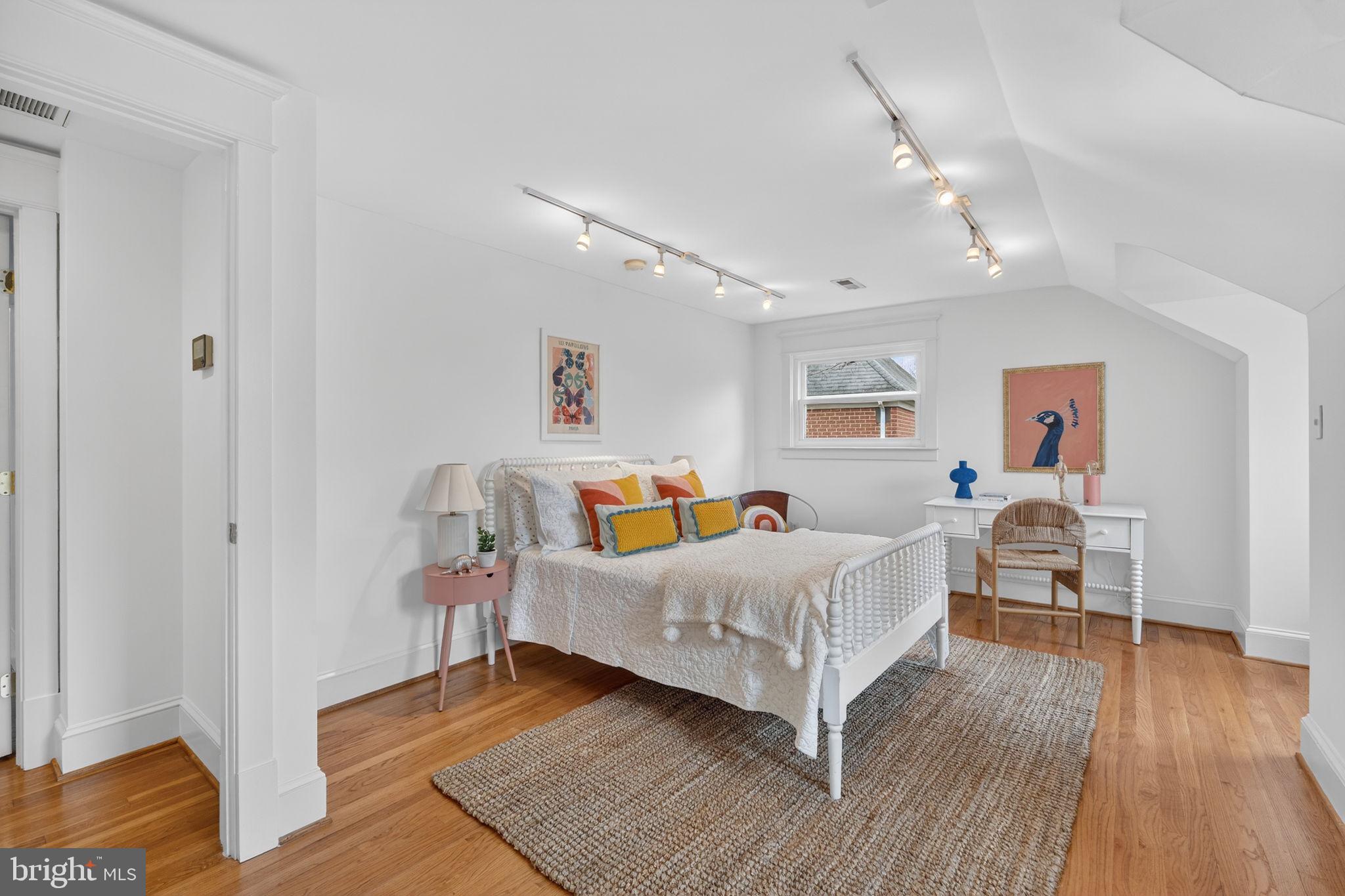 BEVERLEY HILLS - Residential