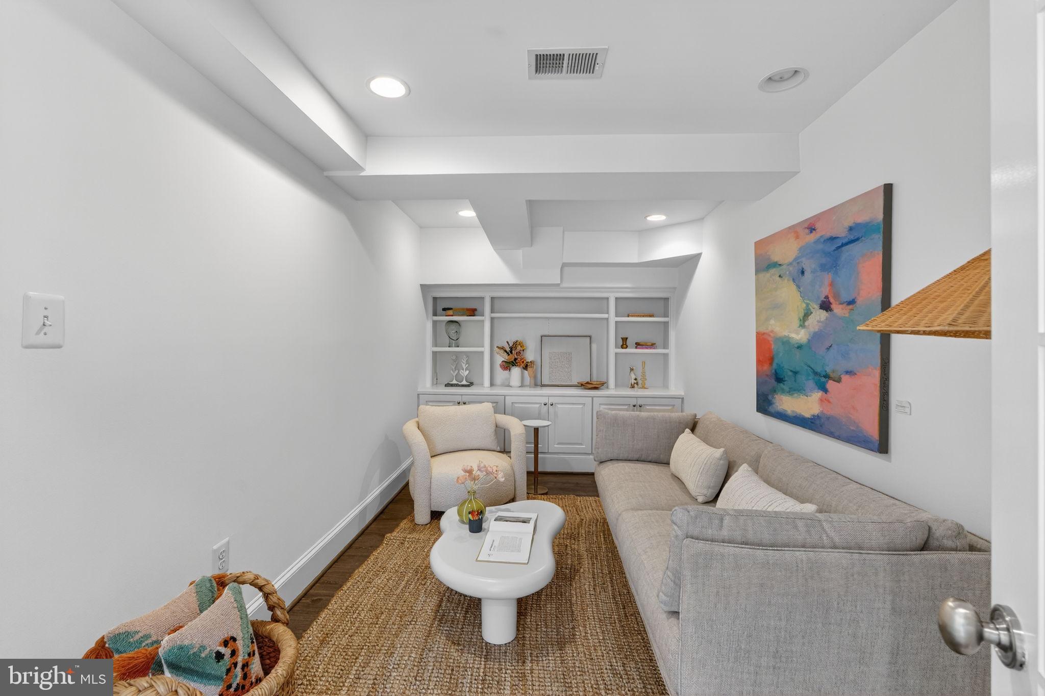 BEVERLEY HILLS - Residential