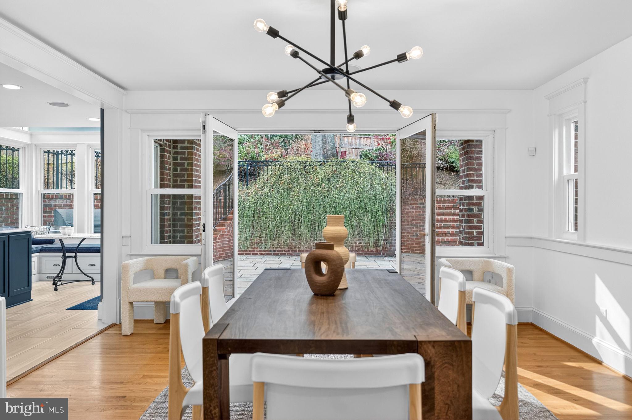 BEVERLEY HILLS - Residential