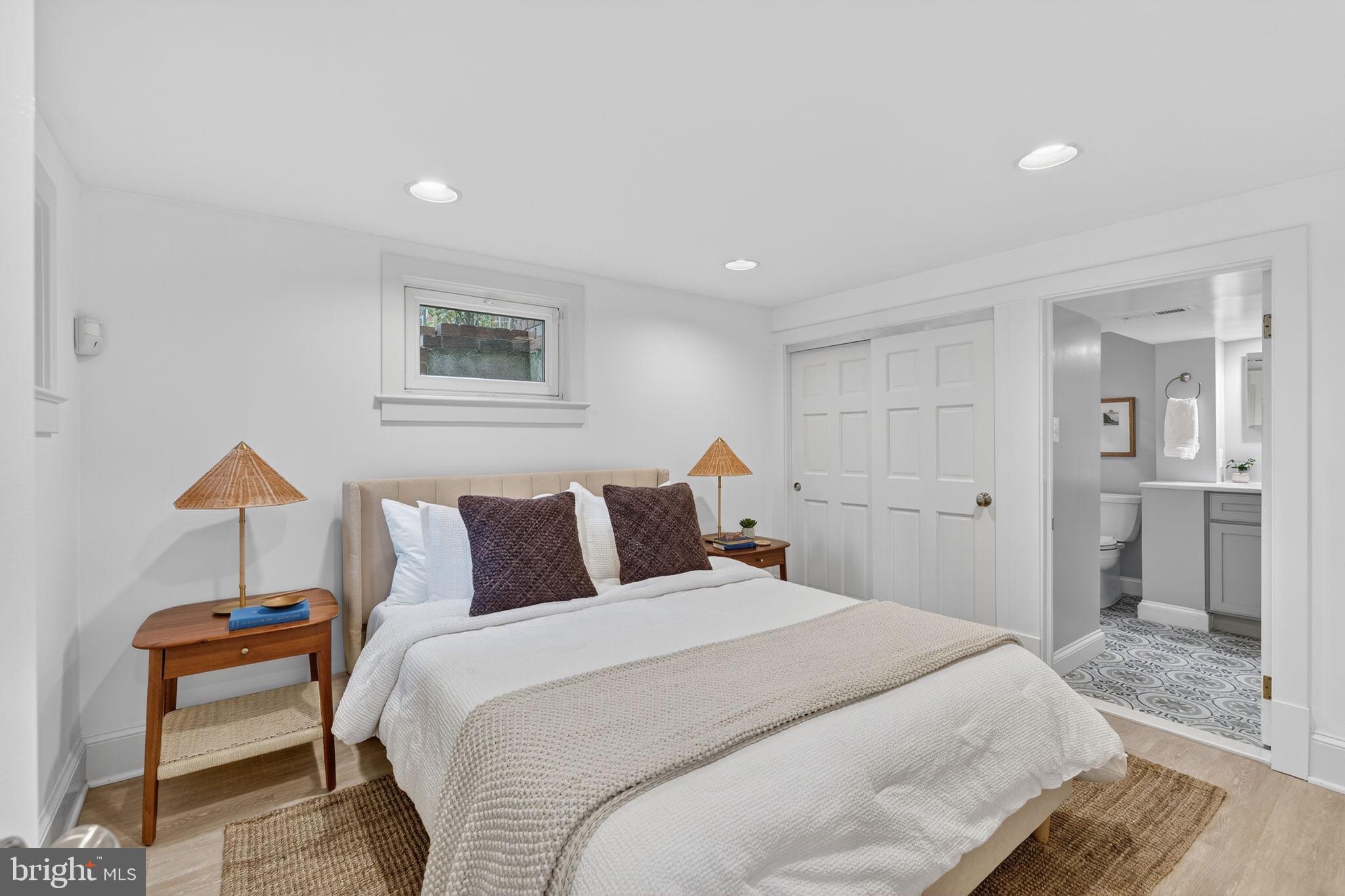 BEVERLEY HILLS - Residential