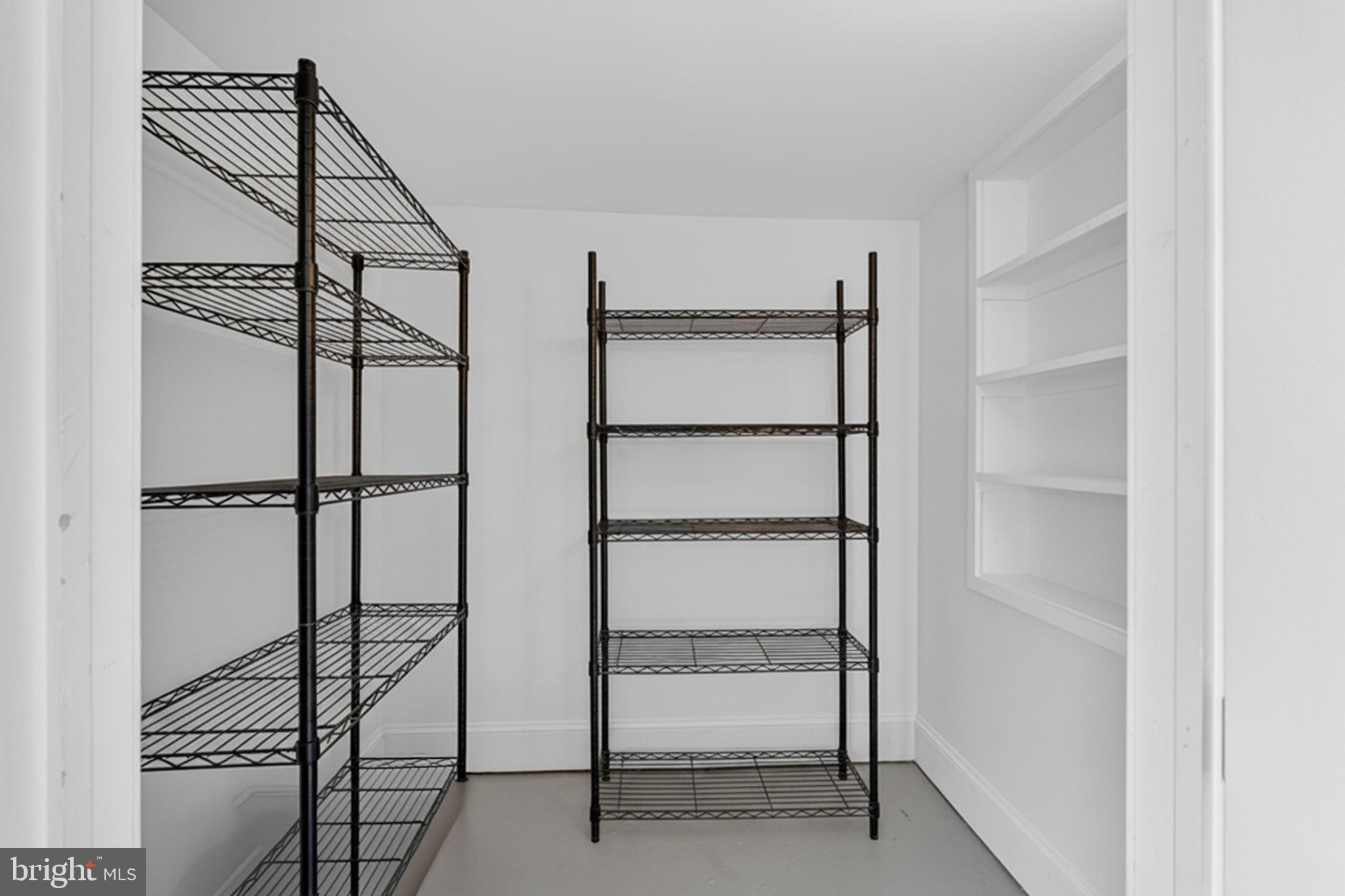 BEVERLEY HILLS - Residential