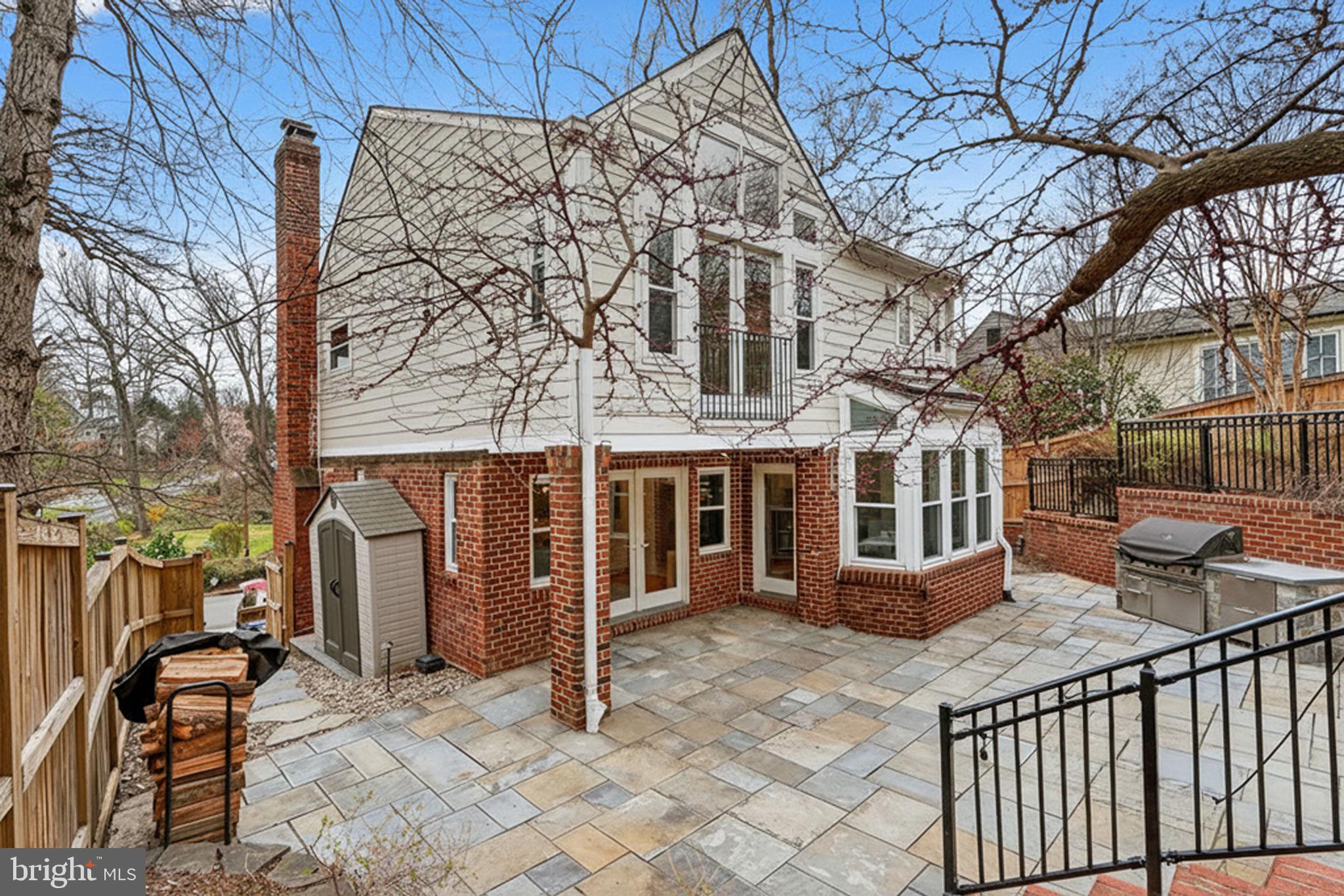 BEVERLEY HILLS - Residential