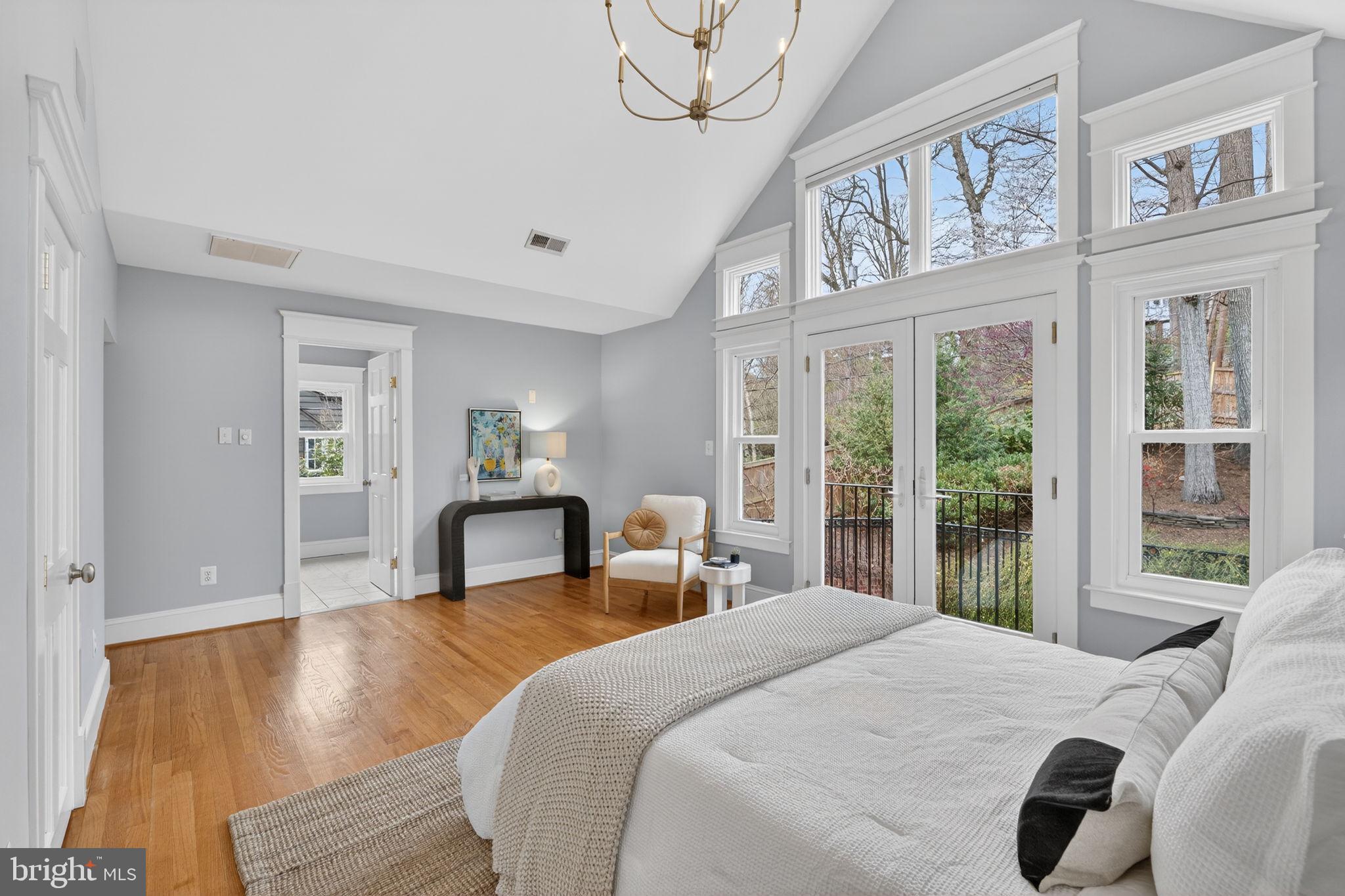 BEVERLEY HILLS - Residential