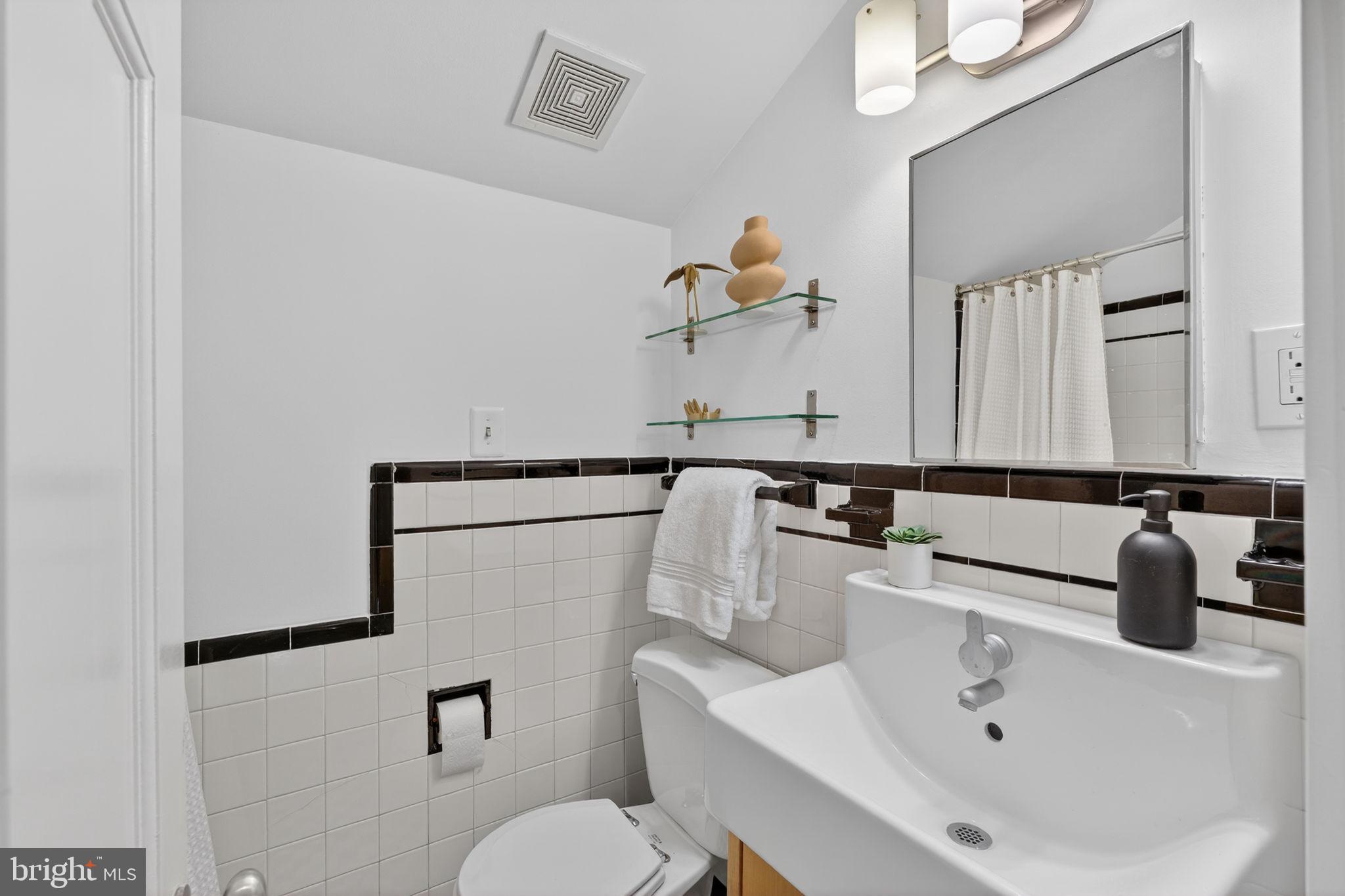 BEVERLEY HILLS - Residential