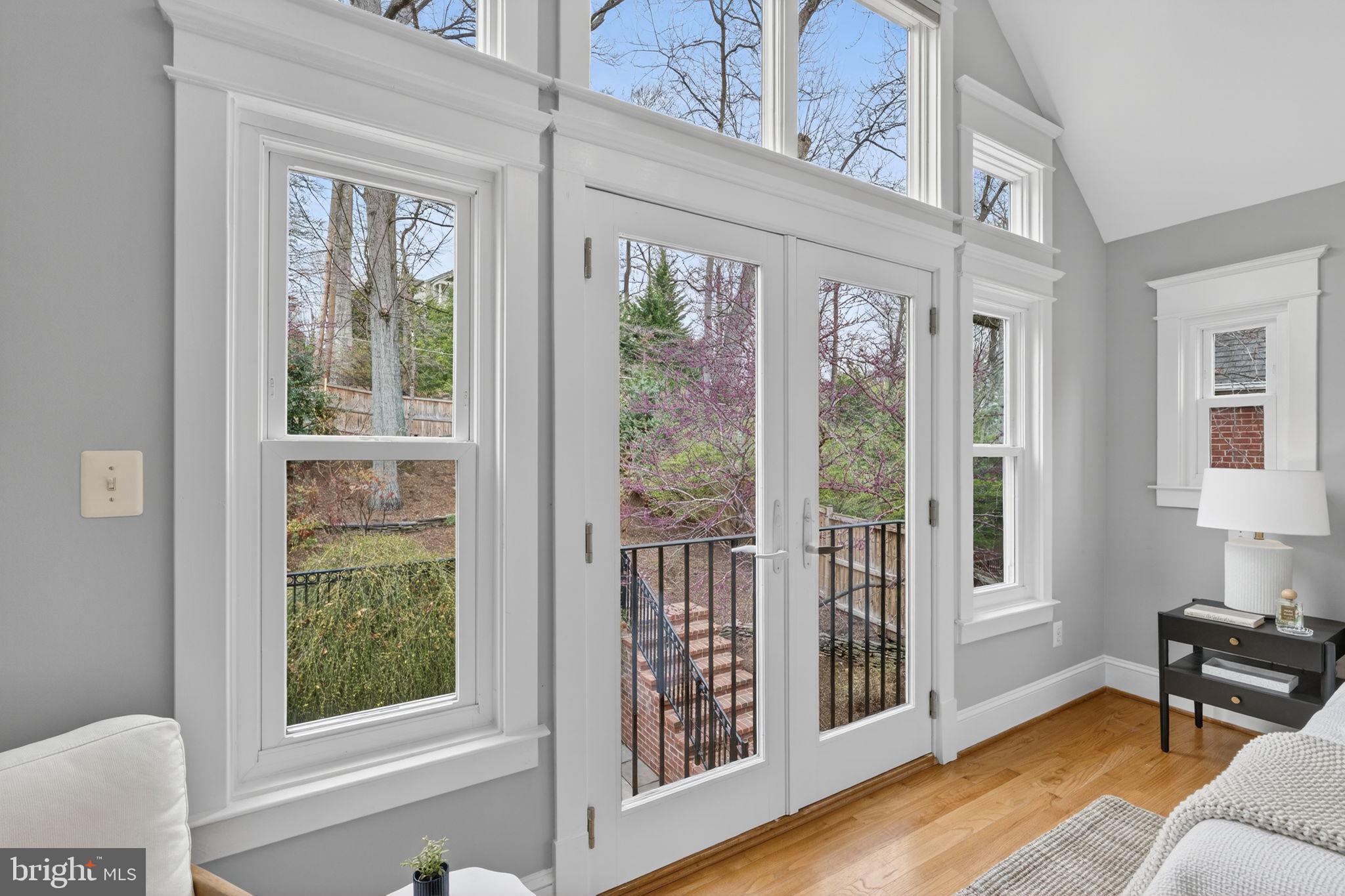 BEVERLEY HILLS - Residential