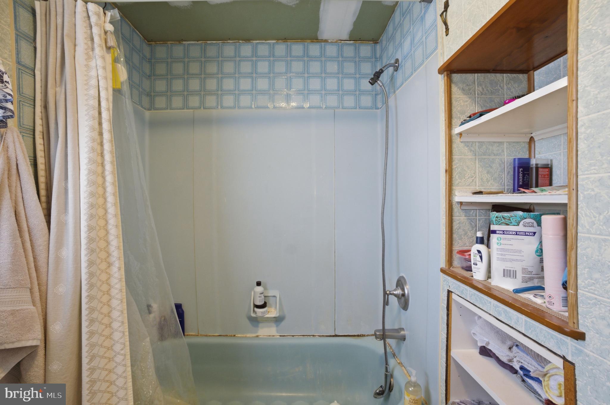 FAIRLESS HILLS - Residential