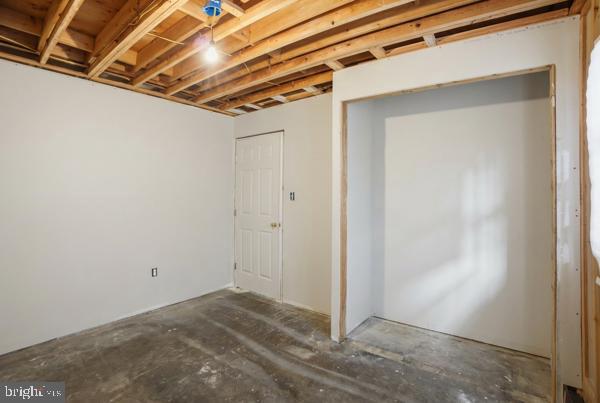 FAIRLESS HILLS - Residential