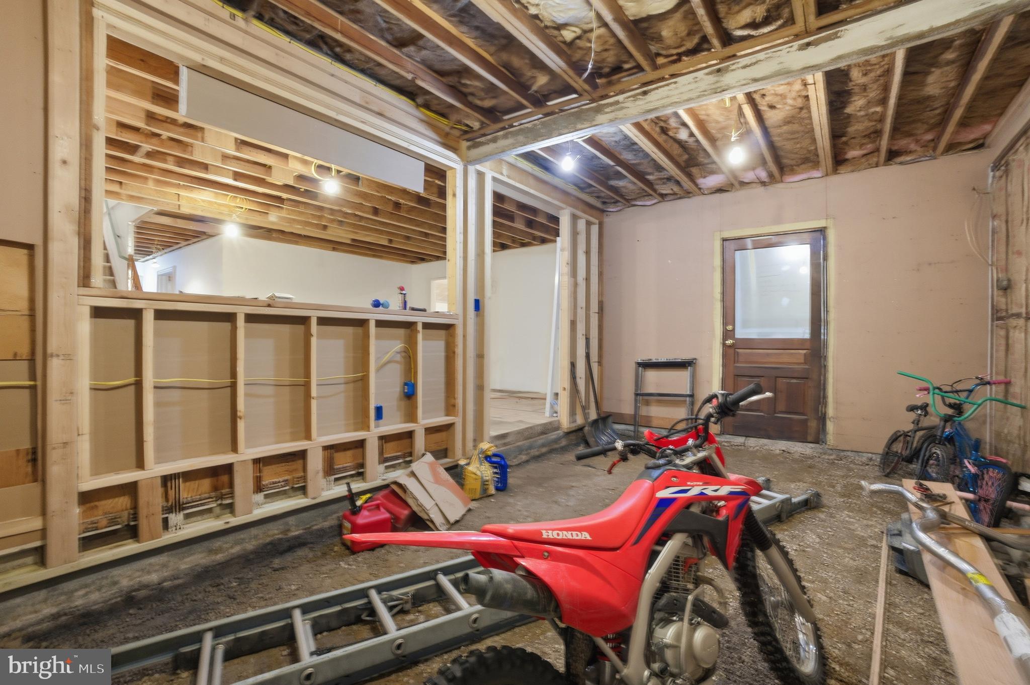 FAIRLESS HILLS - Residential