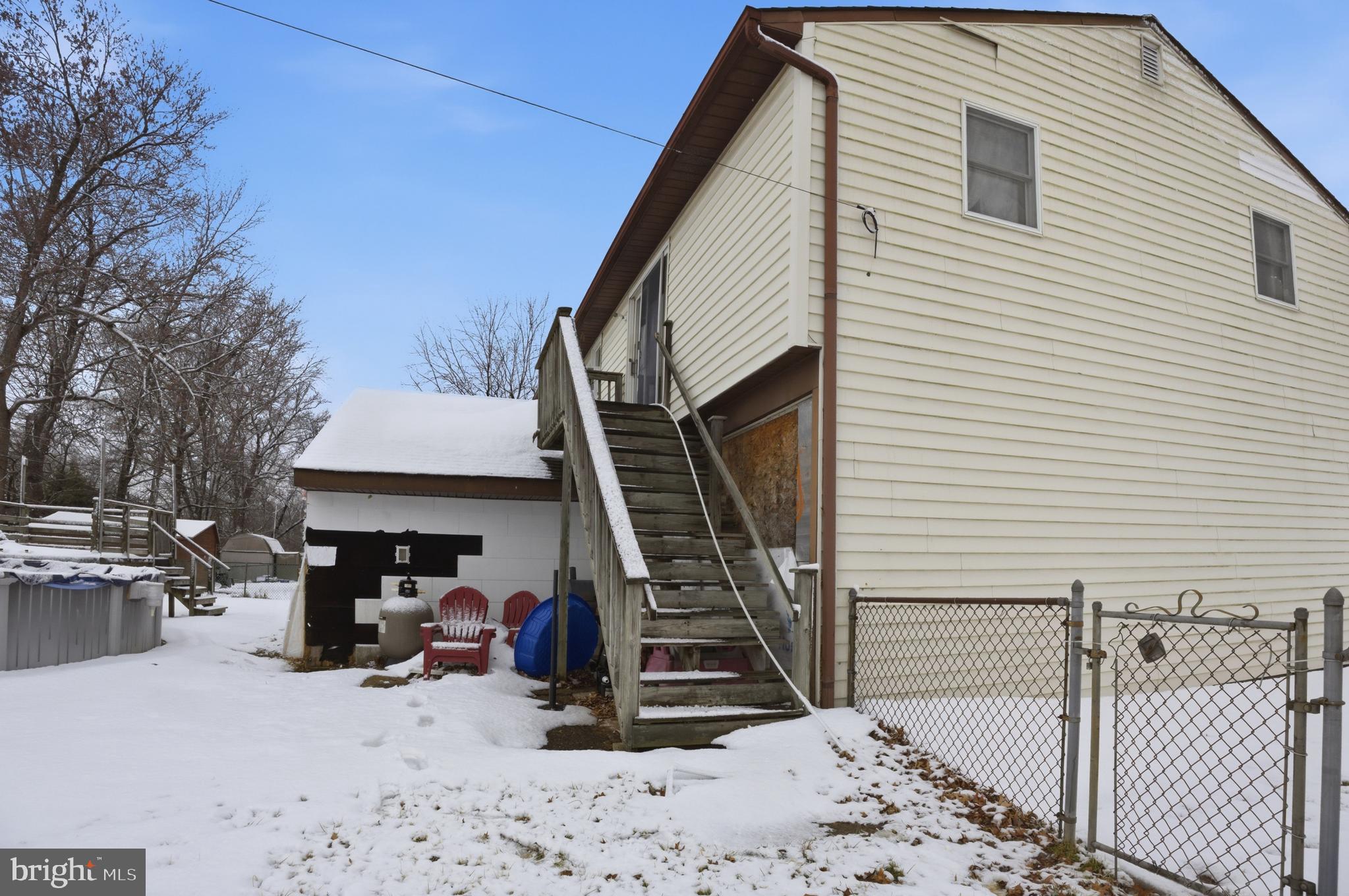 FAIRLESS HILLS - Residential