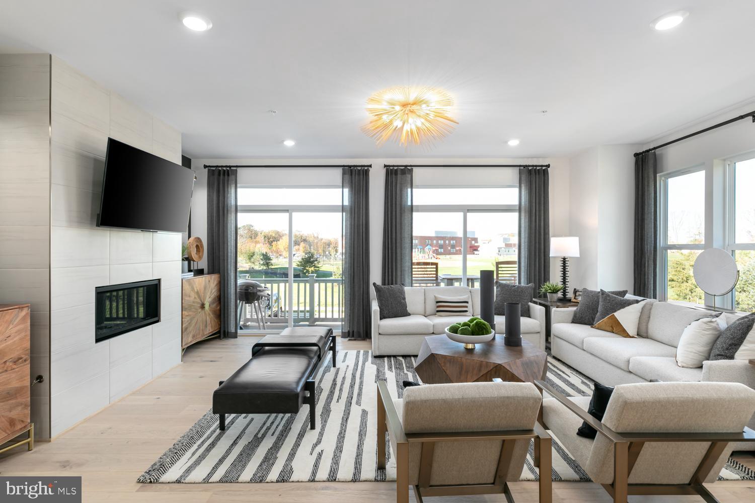 22842 TAWNY PINE SQUARE