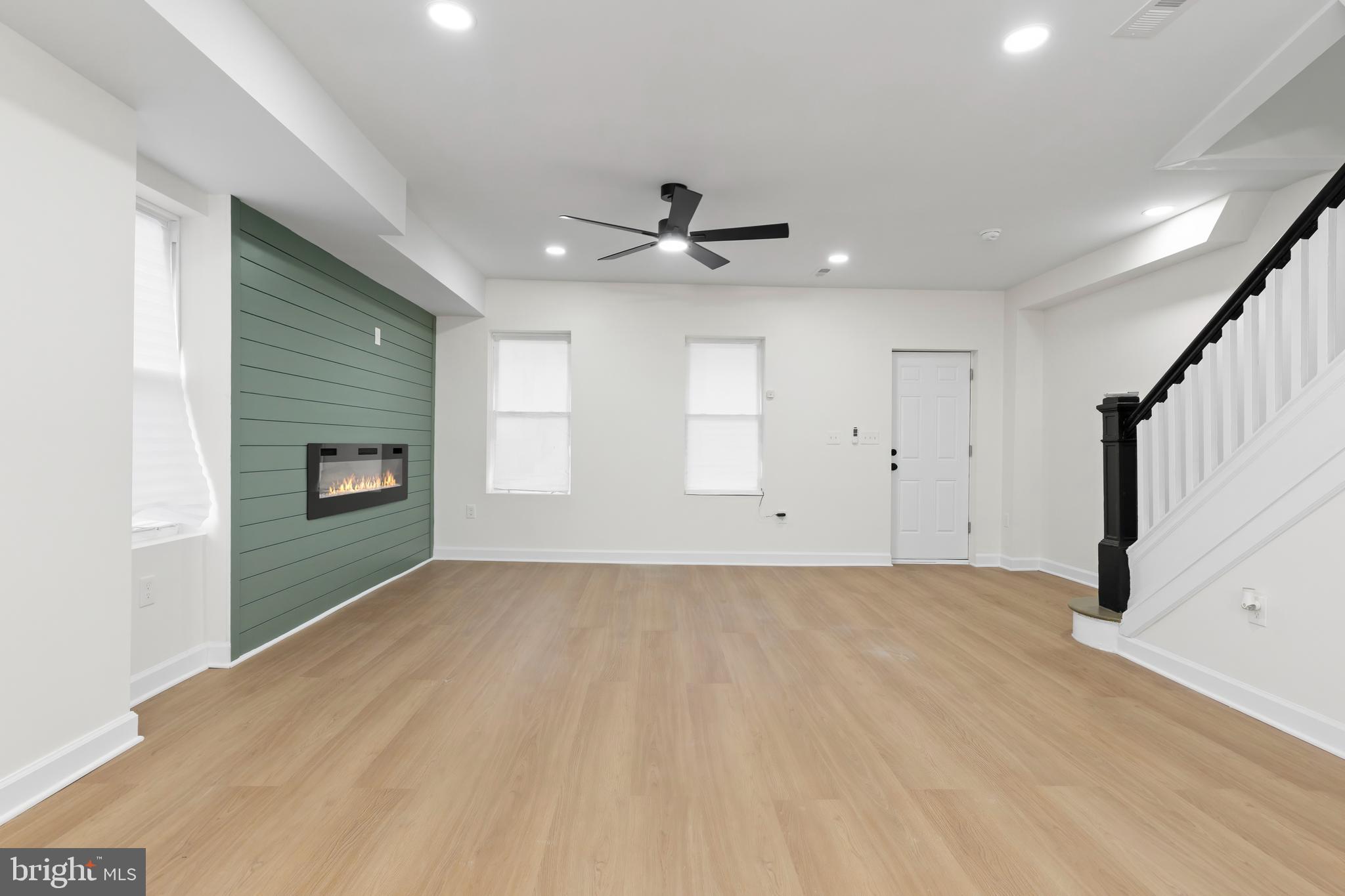 MONDAWMIN - Residential