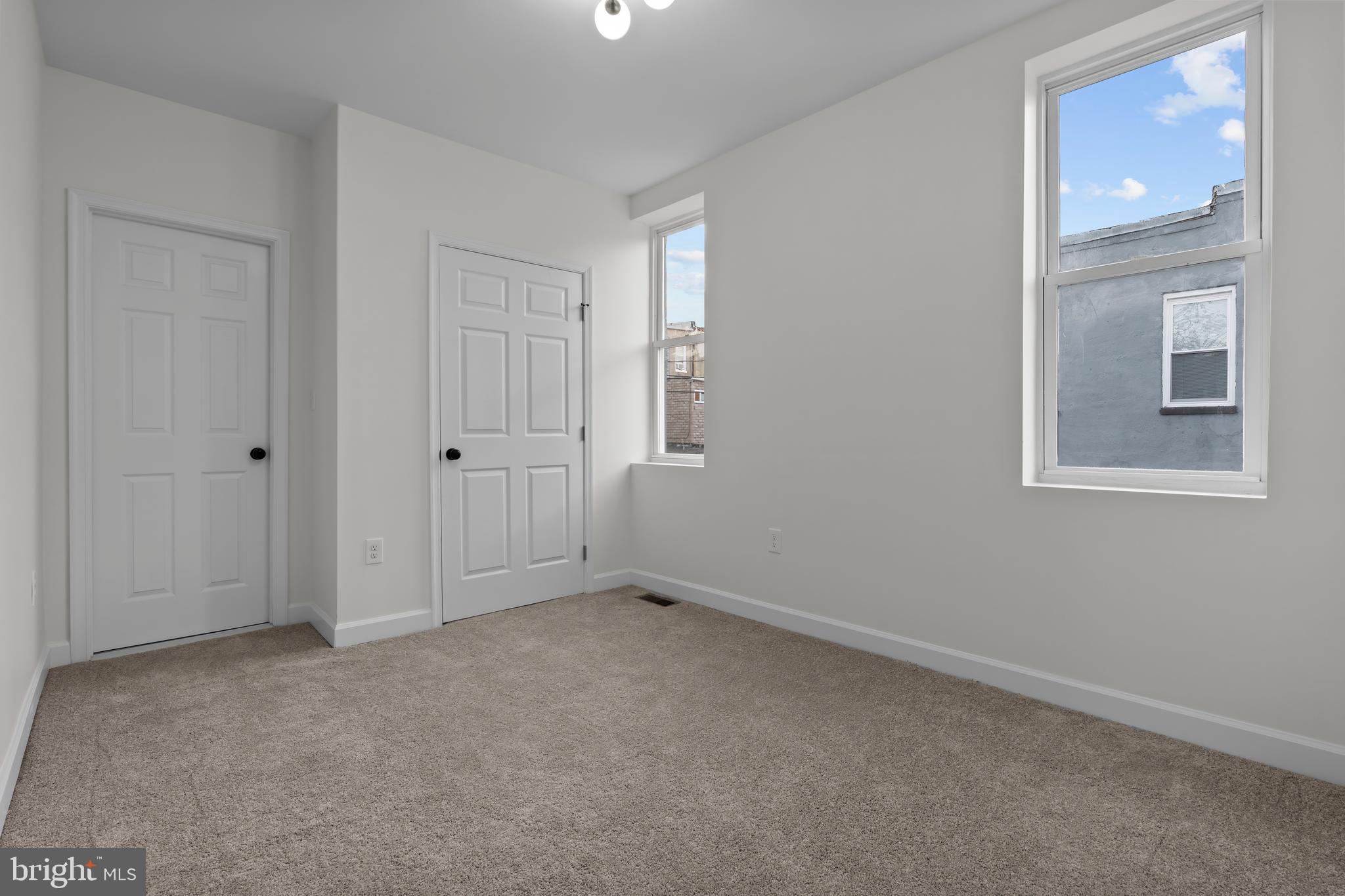 MONDAWMIN - Residential