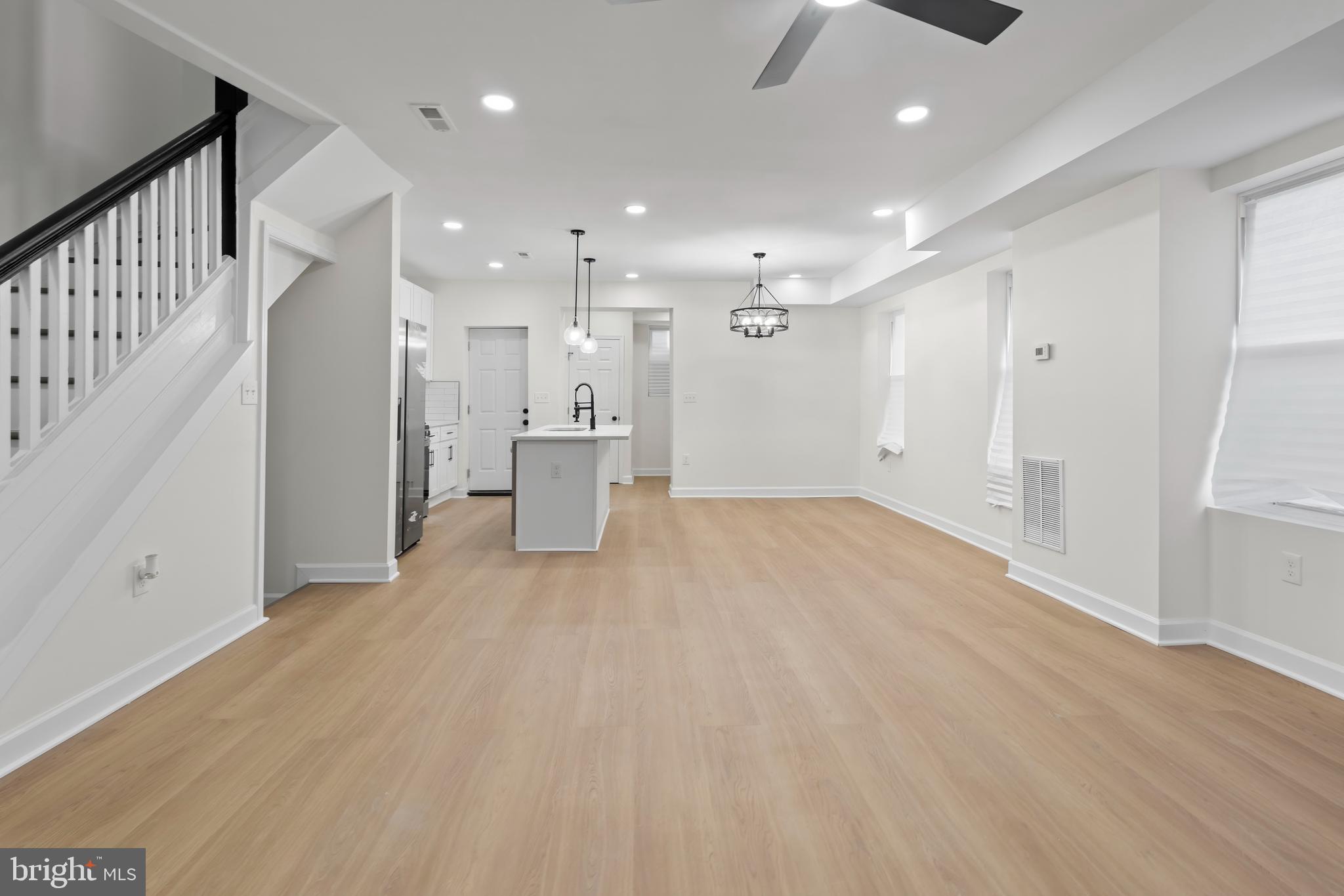 MONDAWMIN - Residential