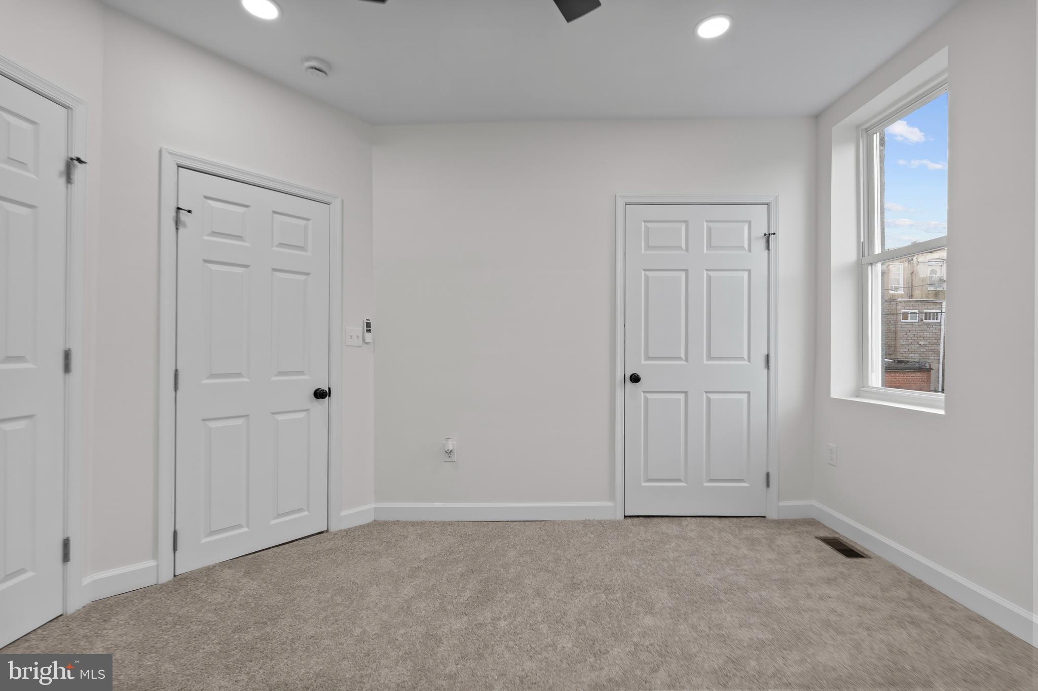 MONDAWMIN - Residential