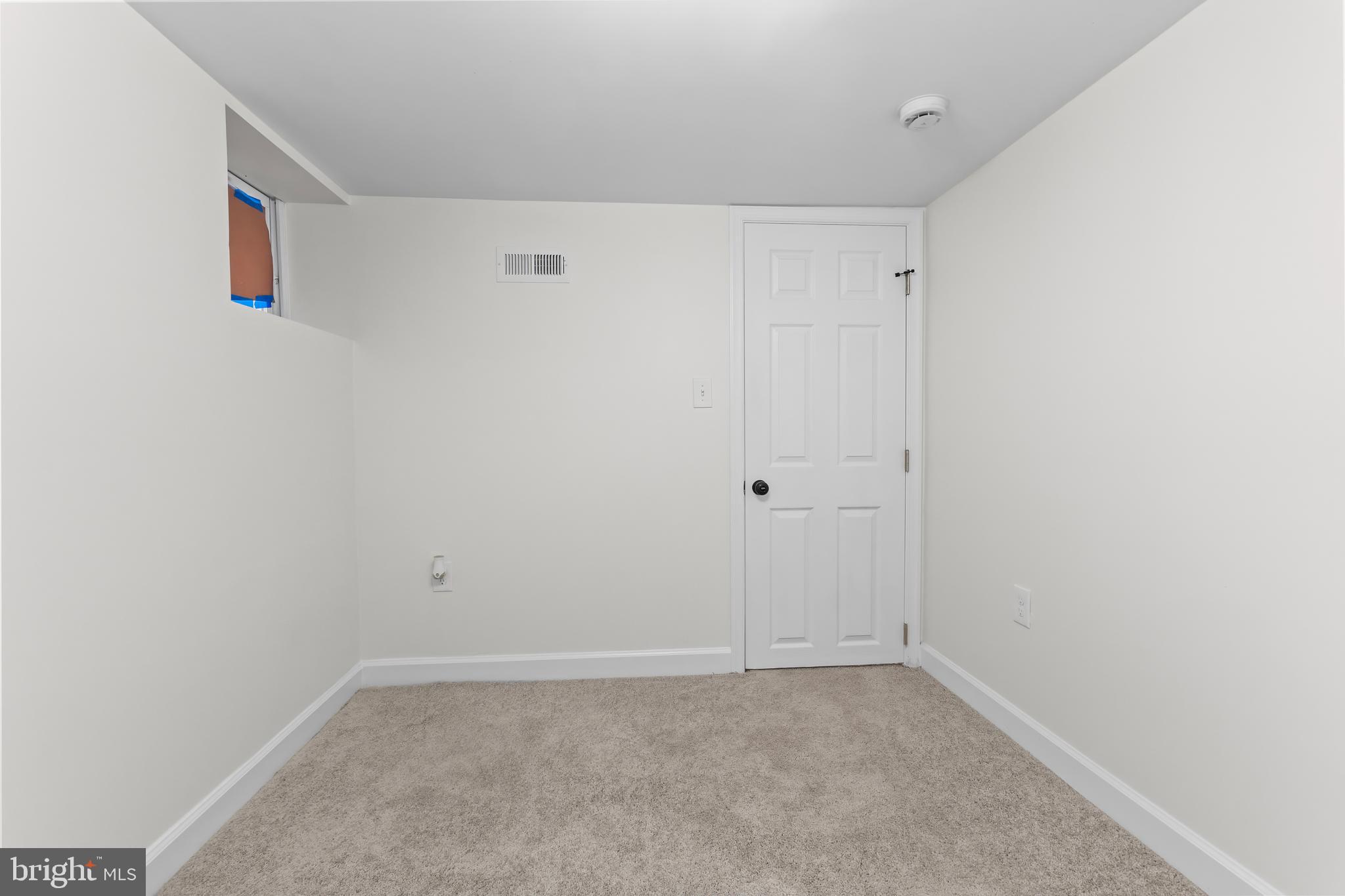 MONDAWMIN - Residential