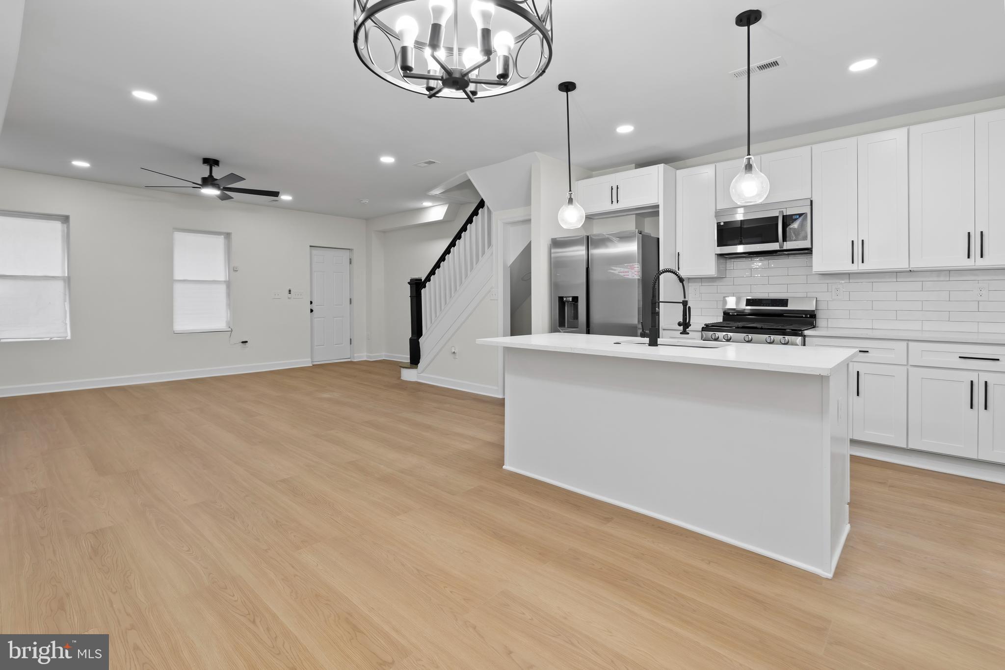 MONDAWMIN - Residential
