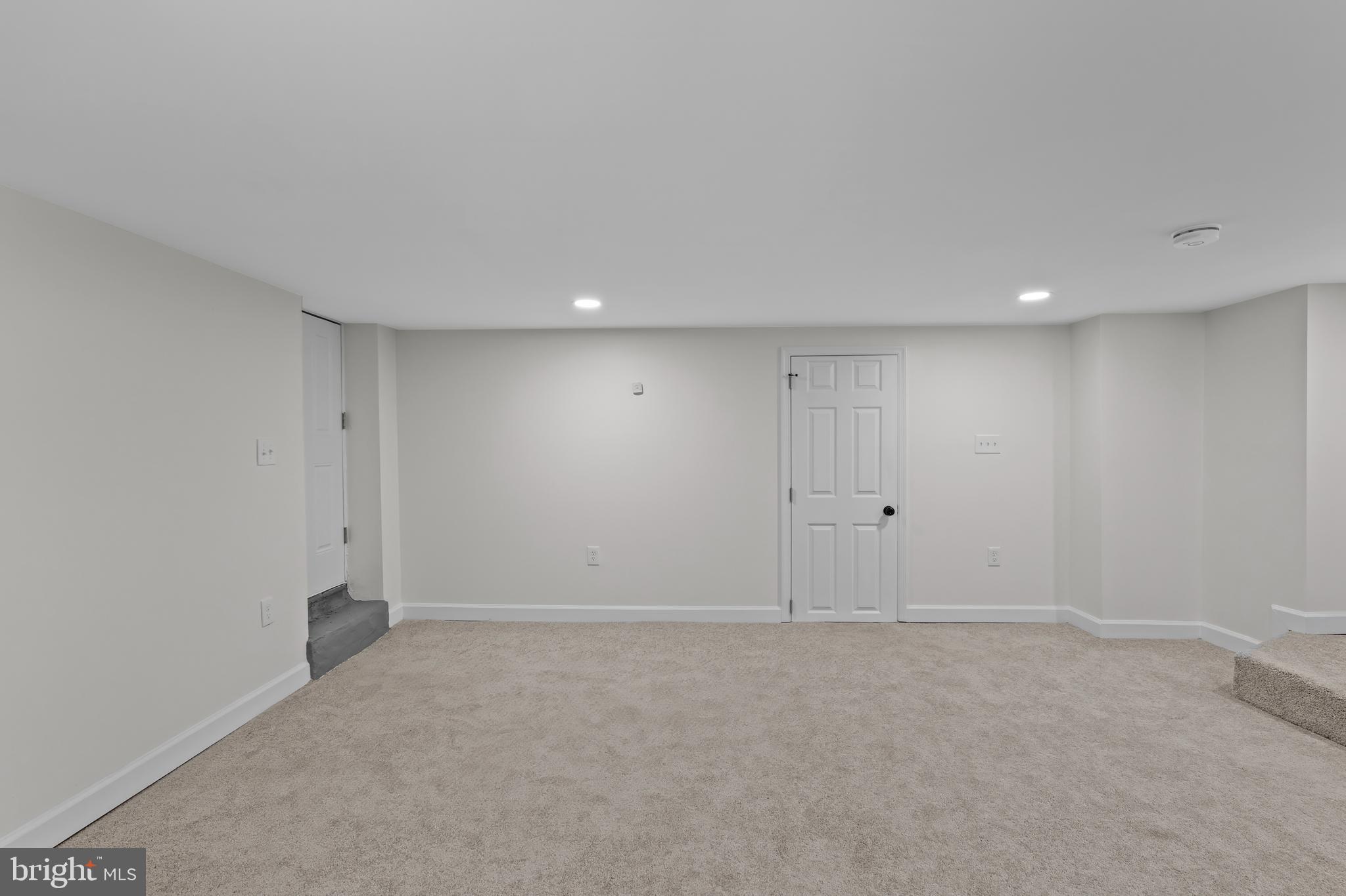 MONDAWMIN - Residential