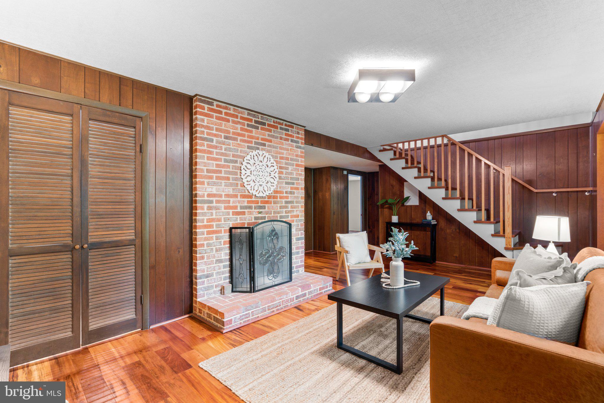 PINES ON THE SEVERN - Residential