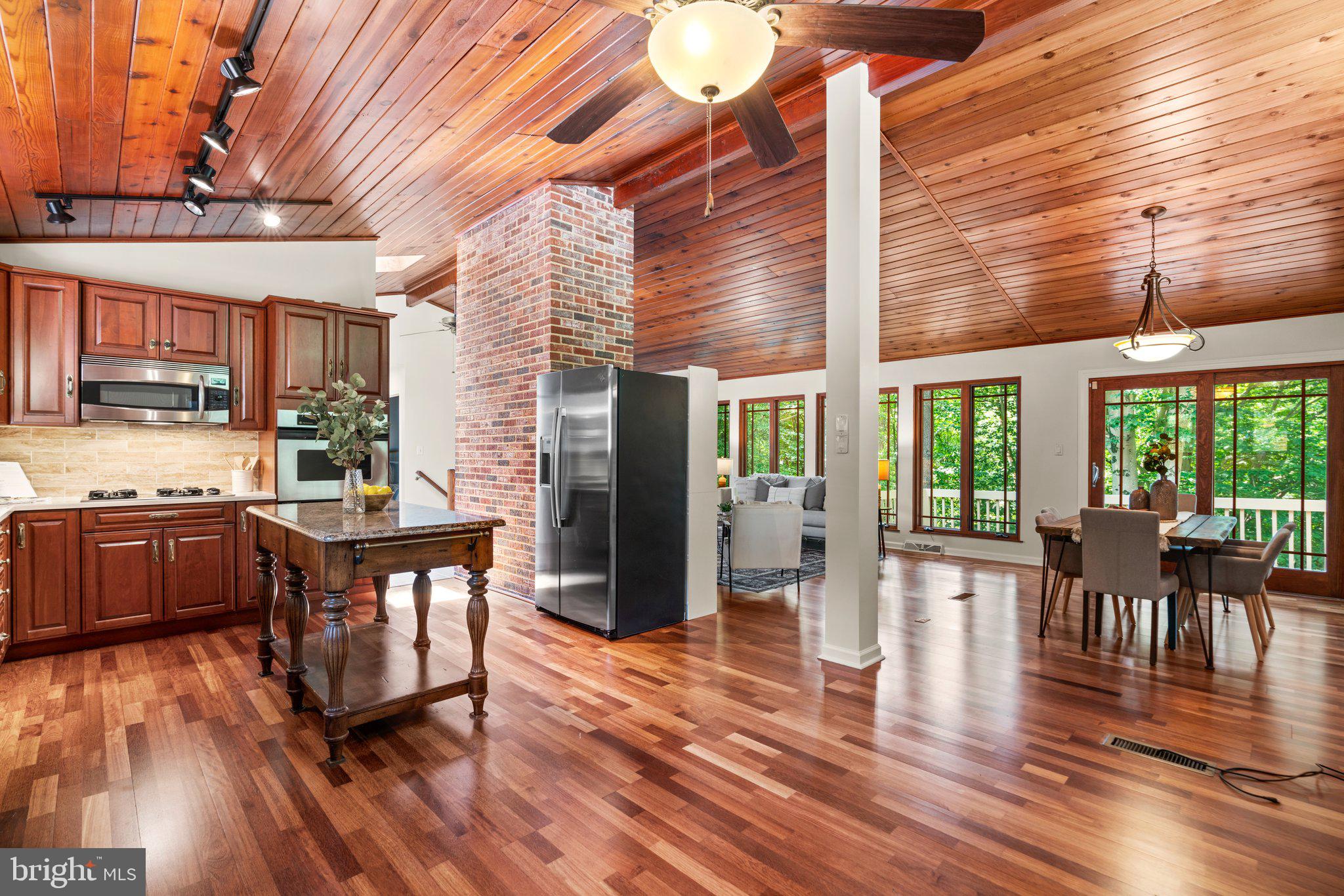 PINES ON THE SEVERN - Residential