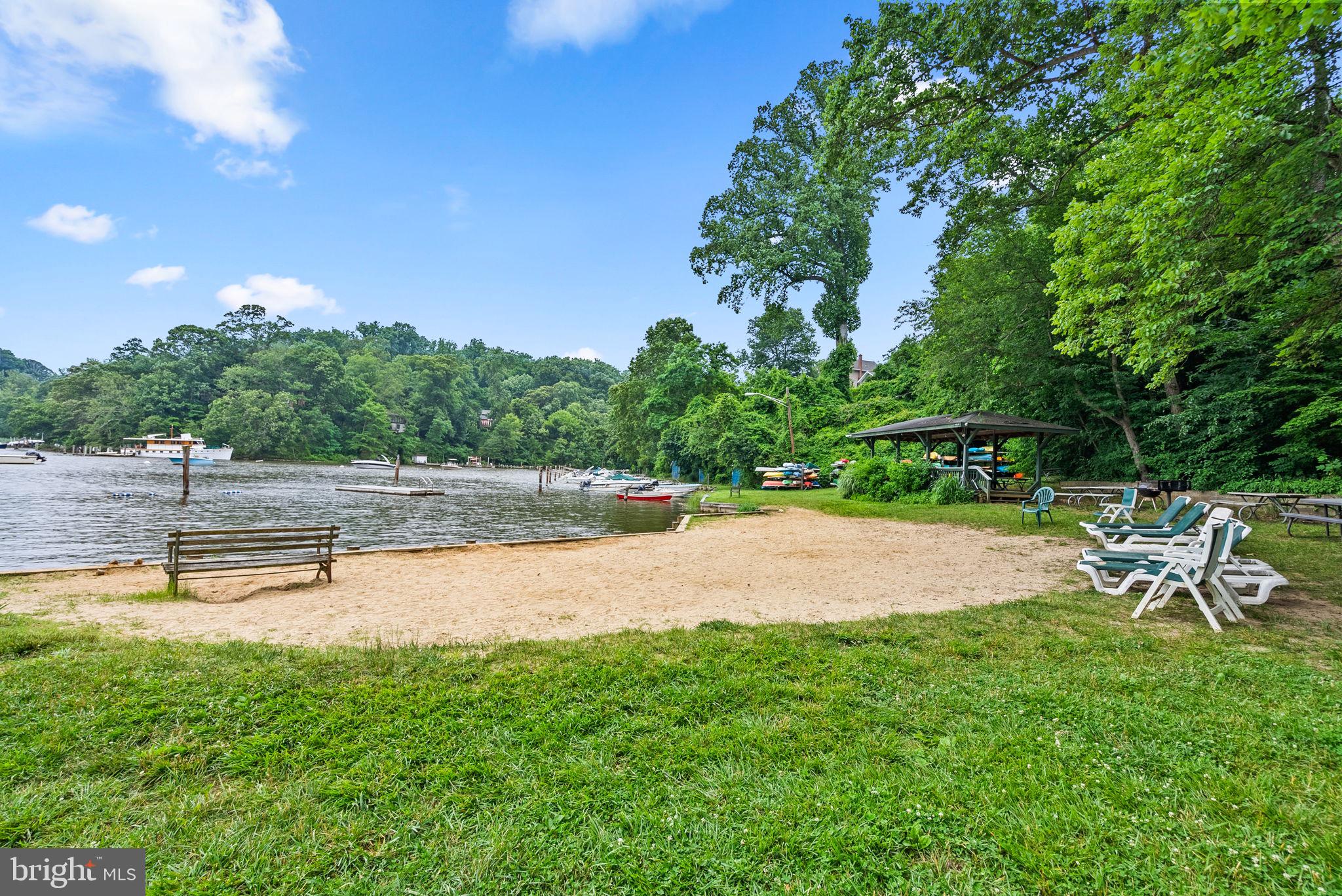 PINES ON THE SEVERN - Residential