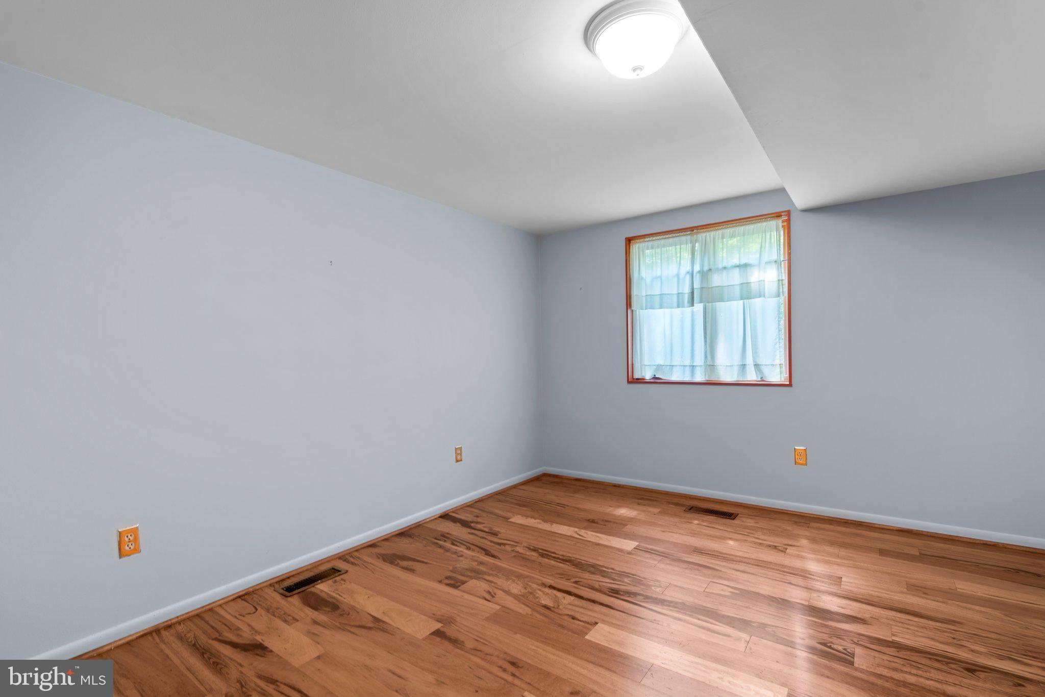 PINES ON THE SEVERN - Residential