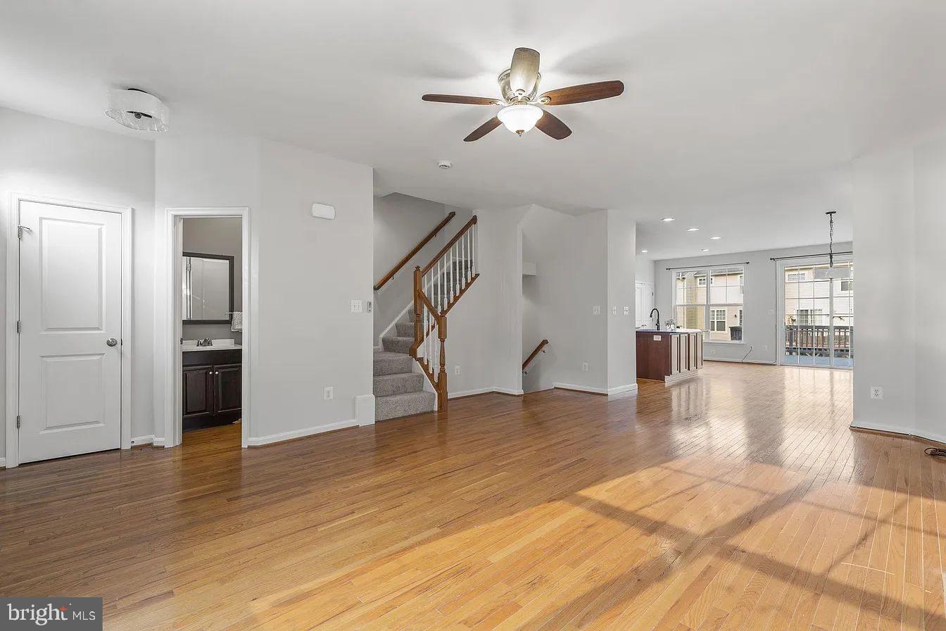 11901 BENTON LAKE ROAD