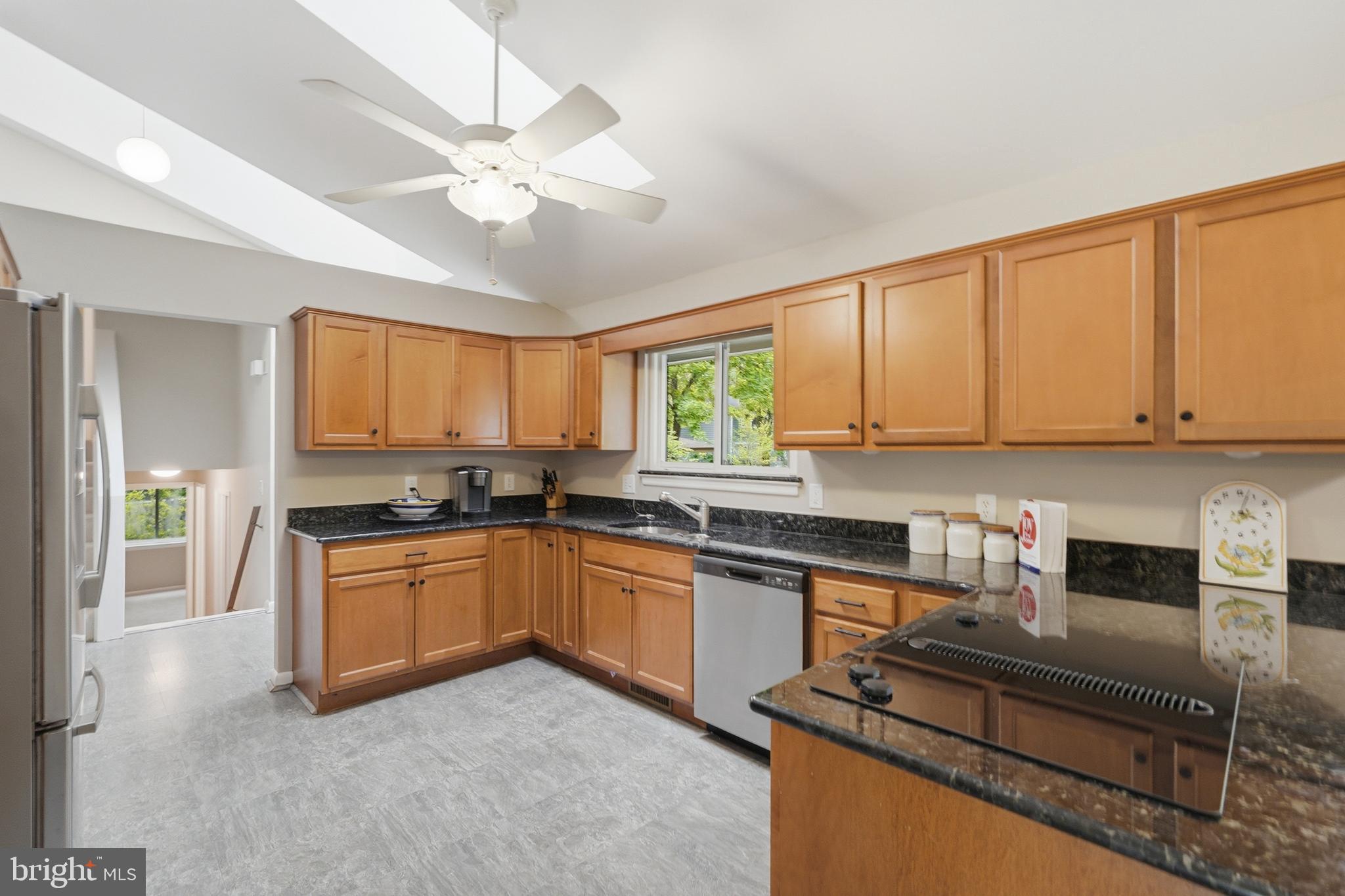 VILLAGE OF HICKORY RIDGE - Residential