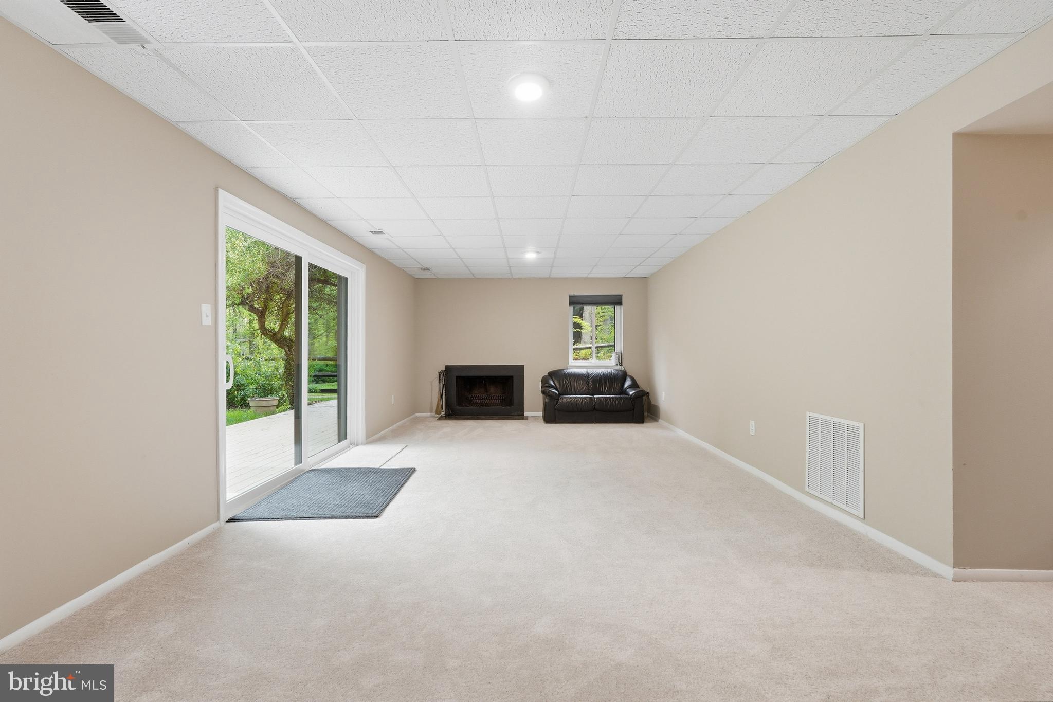 VILLAGE OF HICKORY RIDGE - Residential