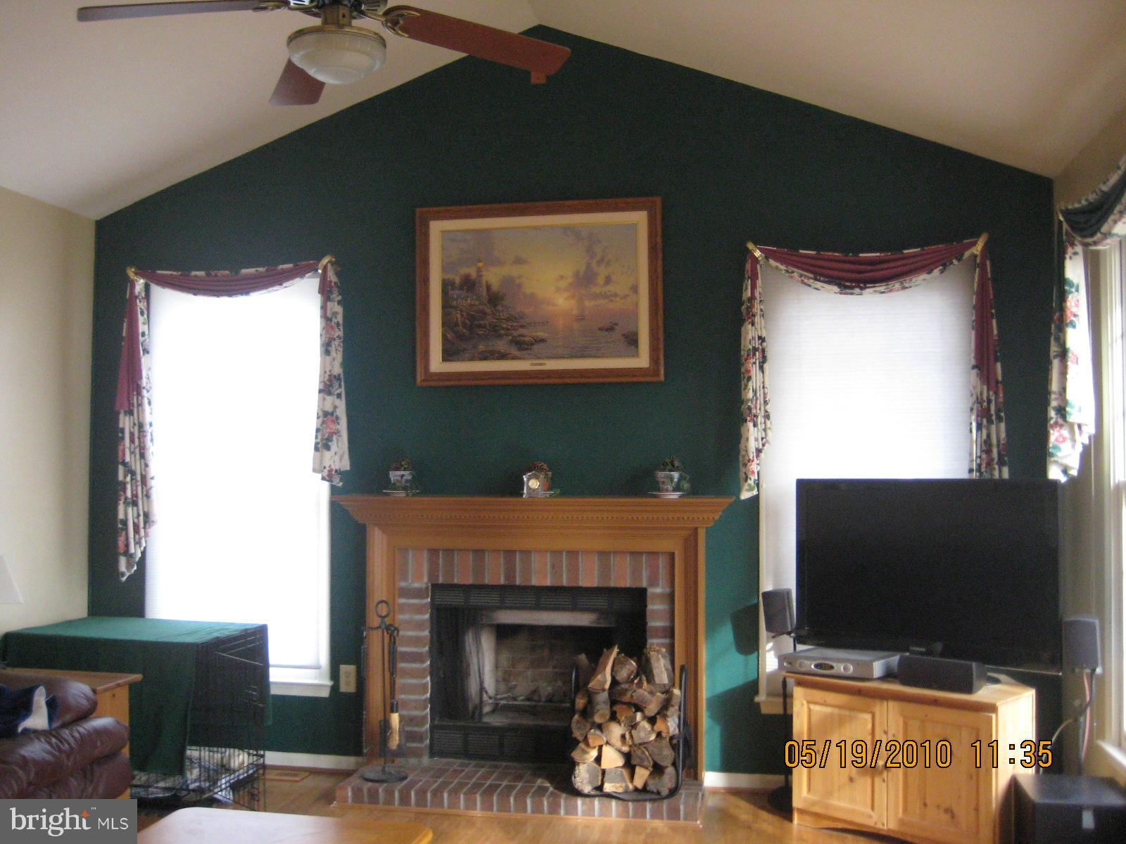 SUMMERWOOD - Residential Lease