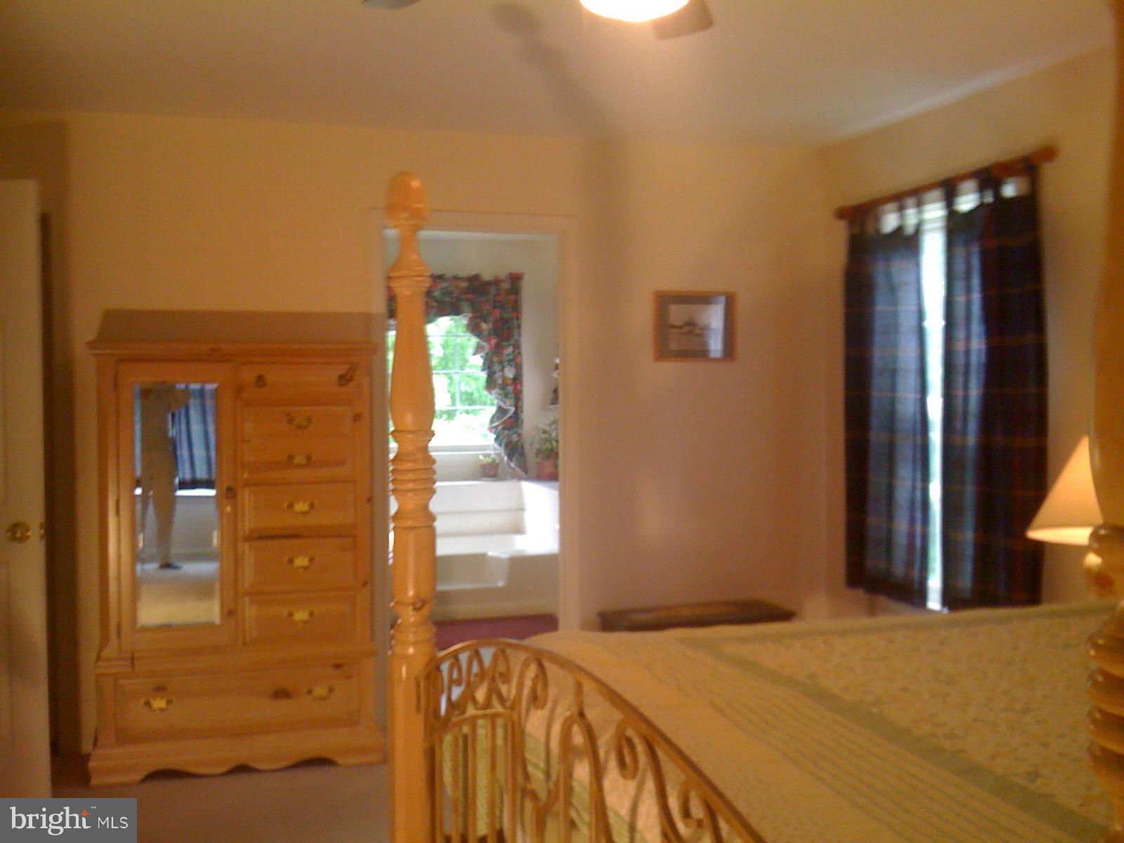 SUMMERWOOD - Residential Lease